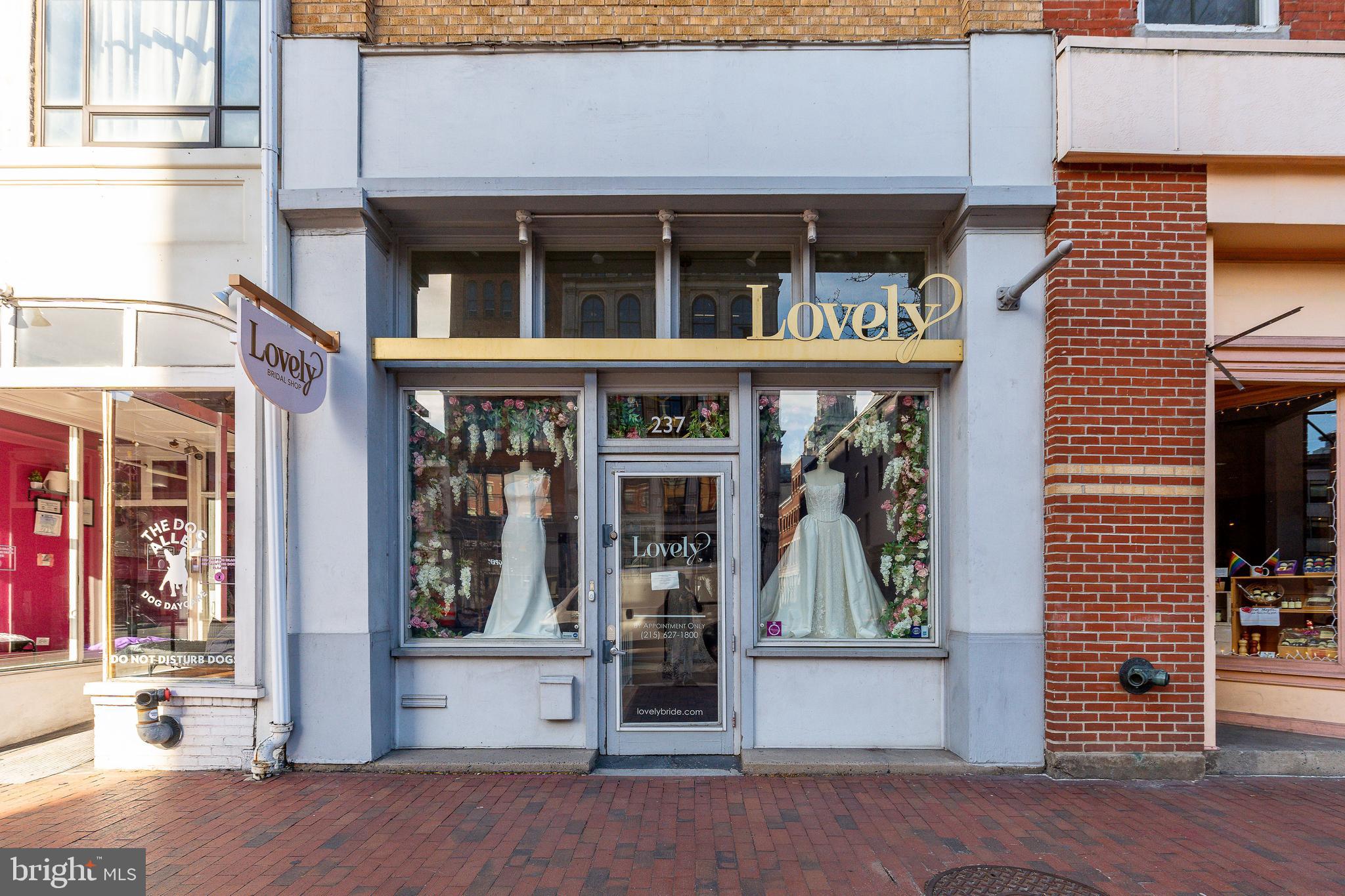 OLD CITY - Commercial Sale