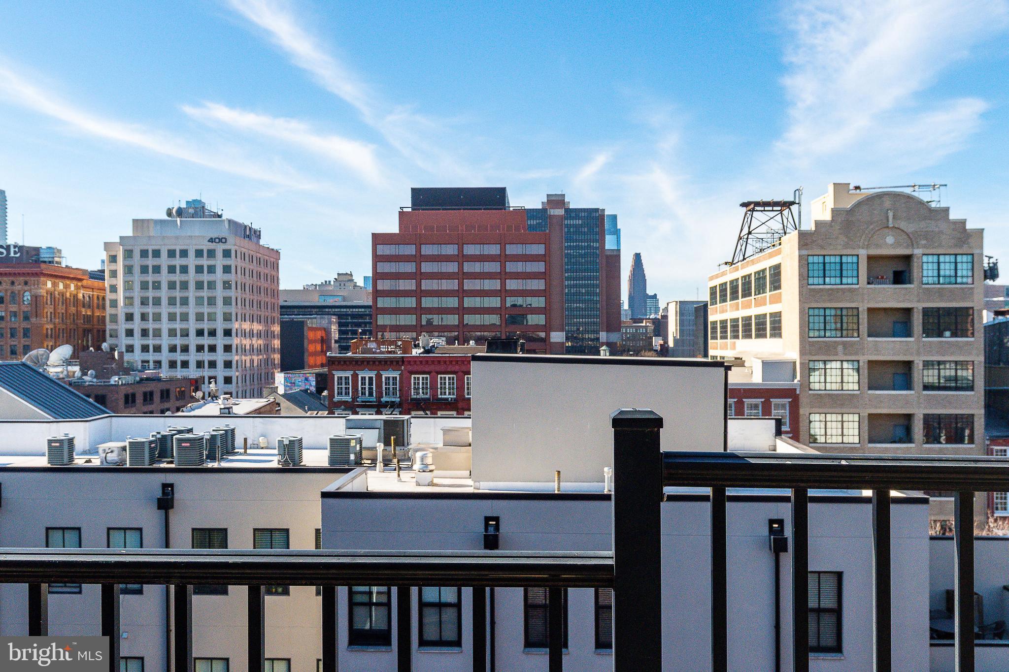 OLD CITY - Commercial Sale