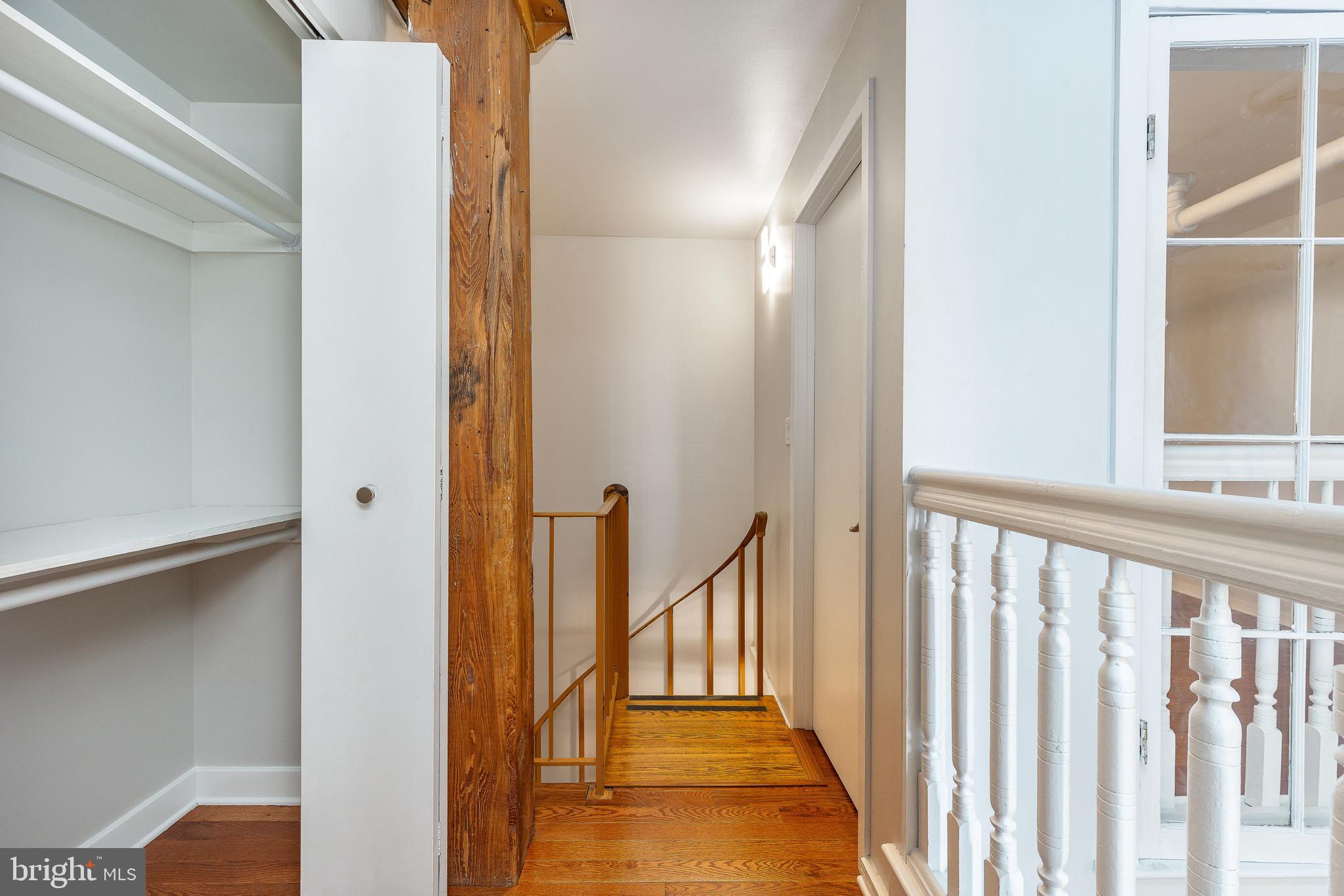 OLD CITY - Commercial Sale