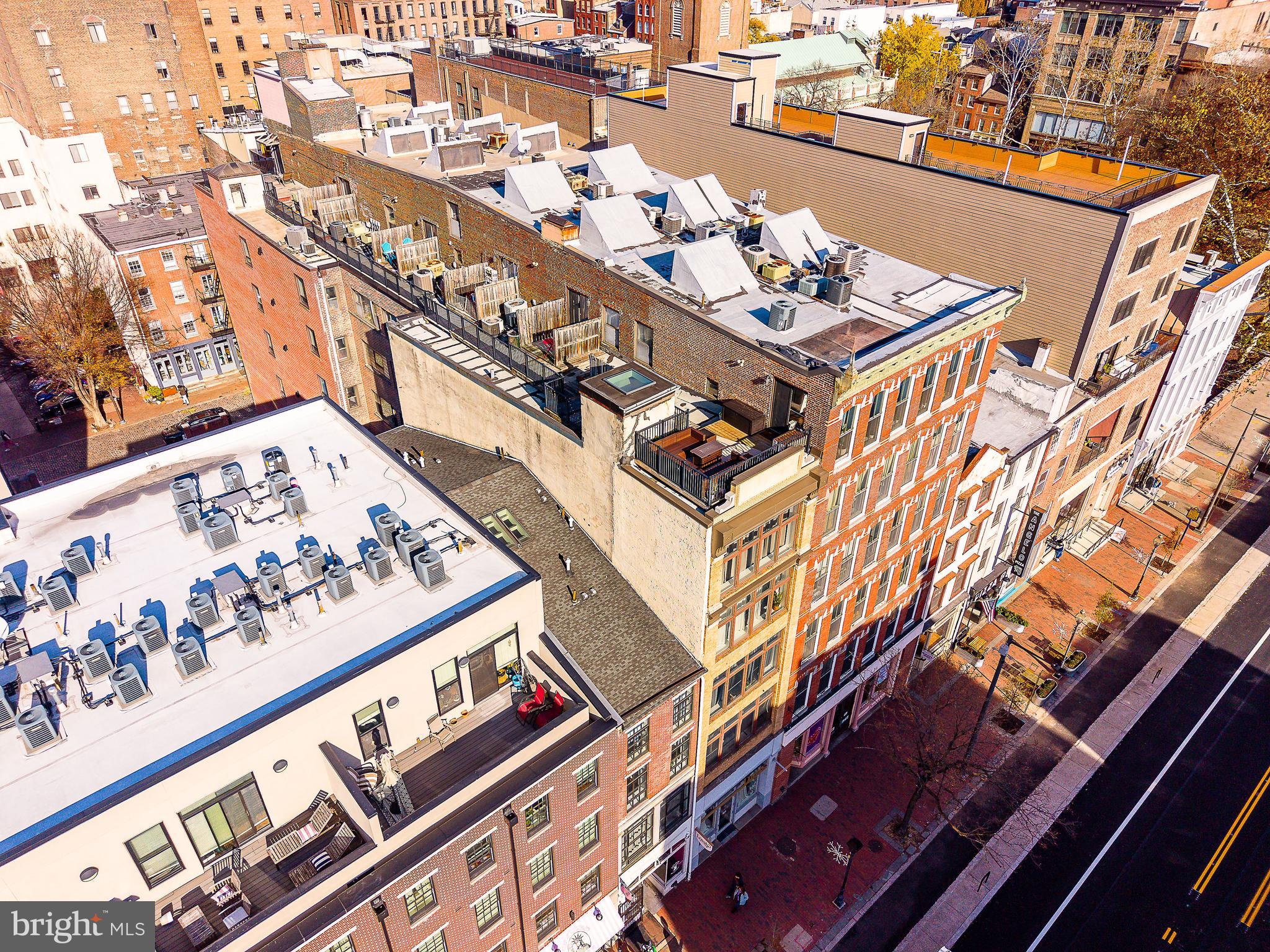 OLD CITY - Commercial Sale