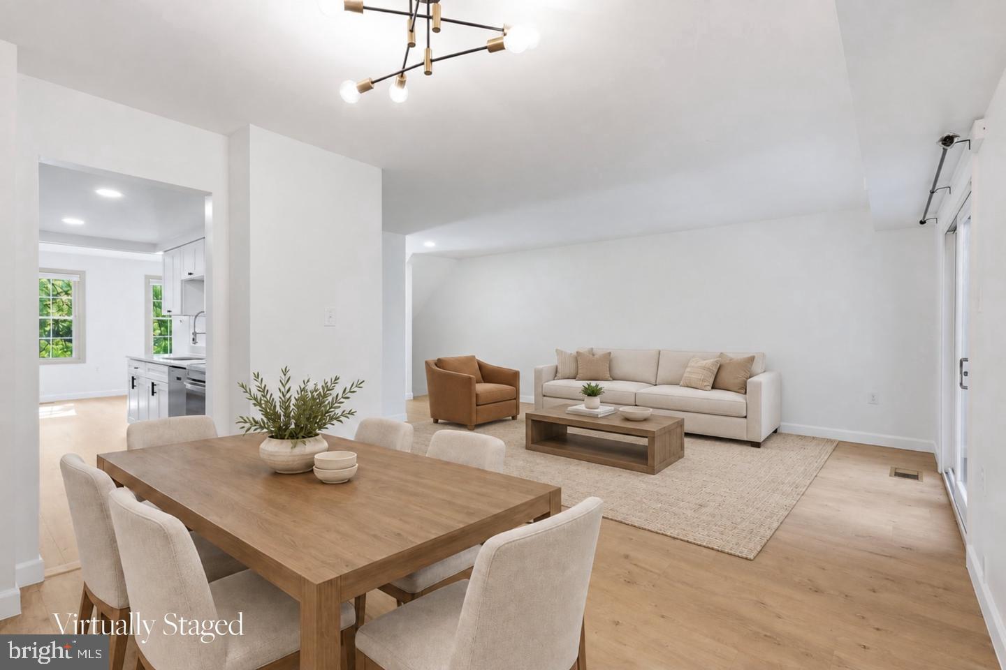 5872 KARA PLACE