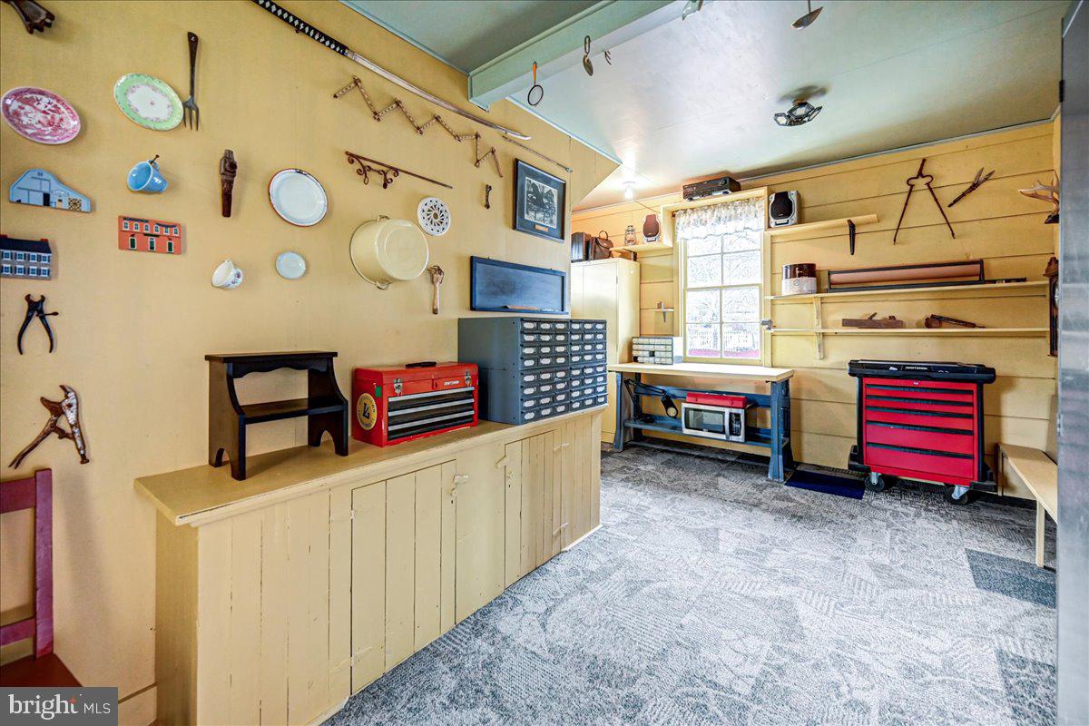 UNIONTOWN - Residential