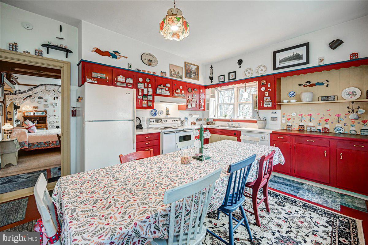 UNIONTOWN - Residential