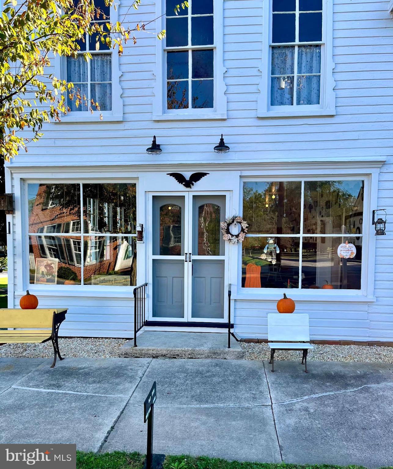 UNIONTOWN - Residential