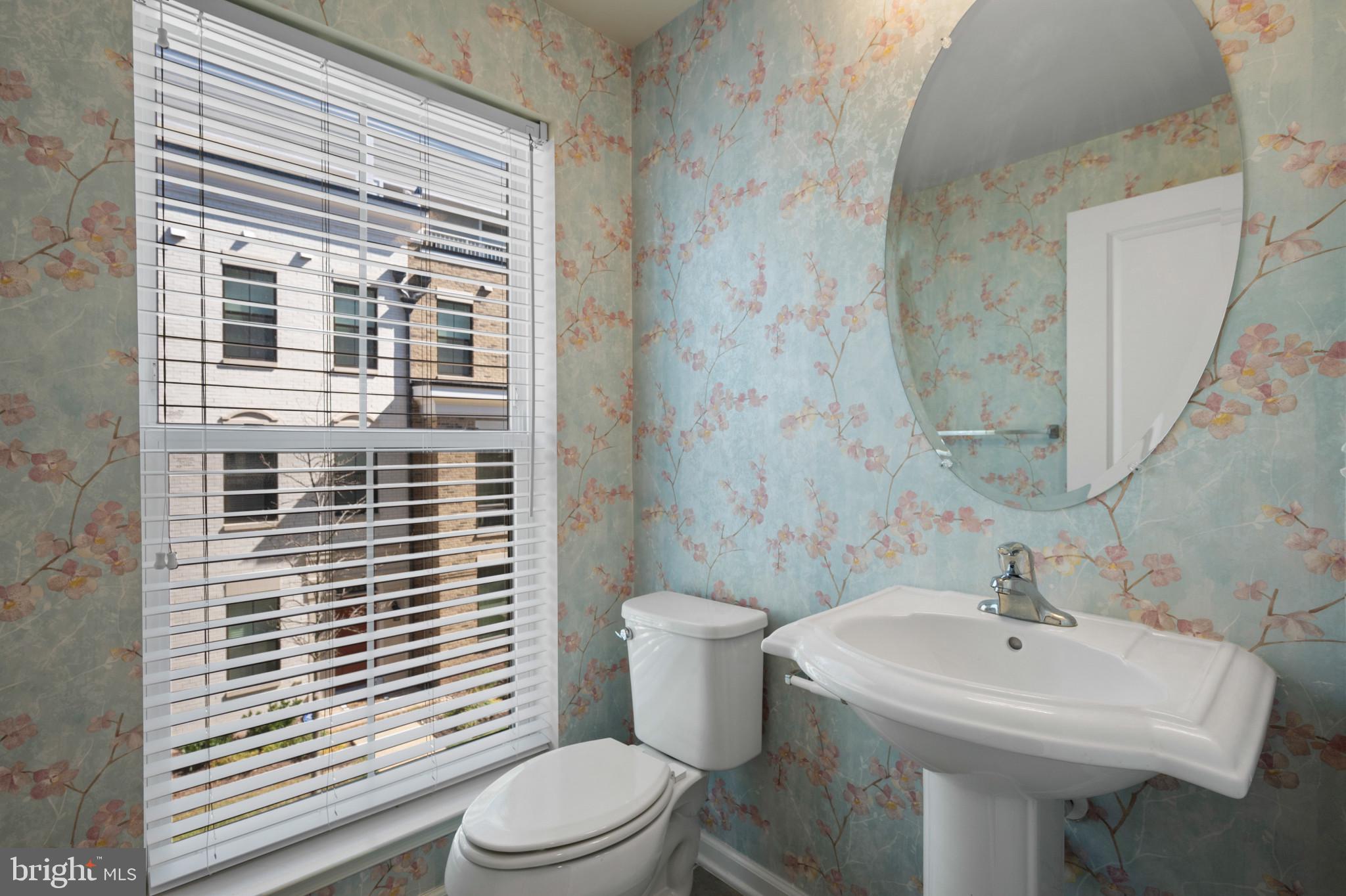 POTOMAC OVERLOOK AT NATIONAL HARBOR - Residential