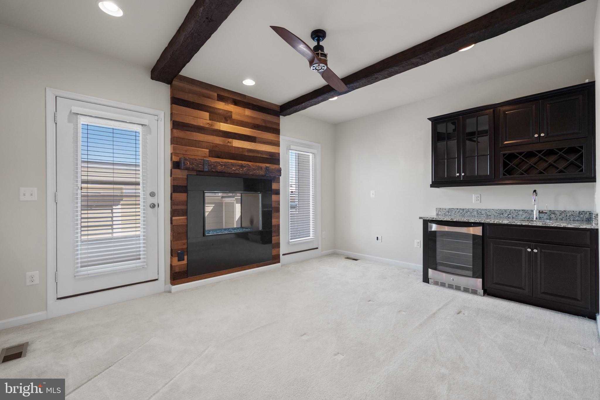 POTOMAC OVERLOOK AT NATIONAL HARBOR - Residential