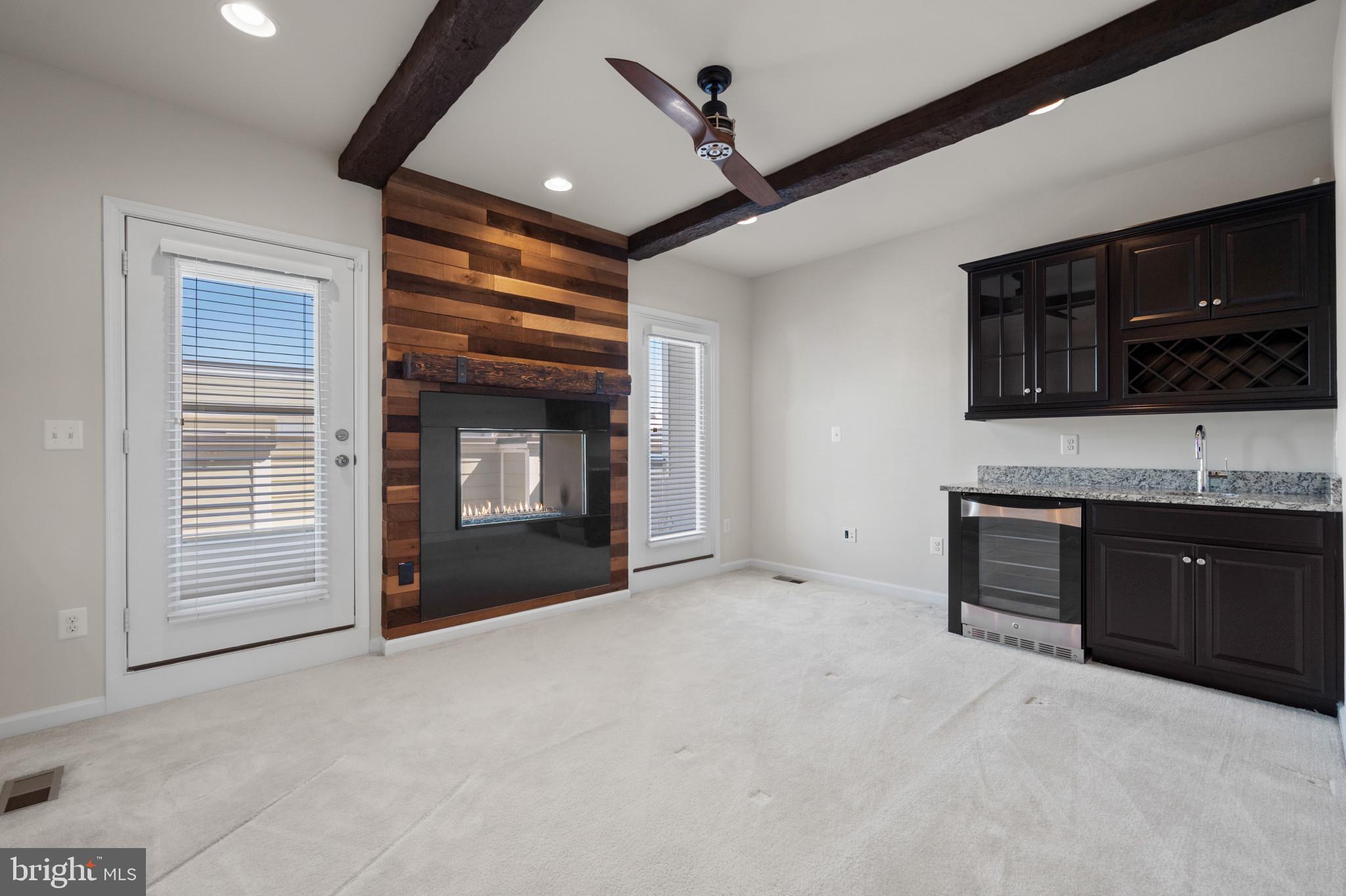 POTOMAC OVERLOOK AT NATIONAL HARBOR - Residential