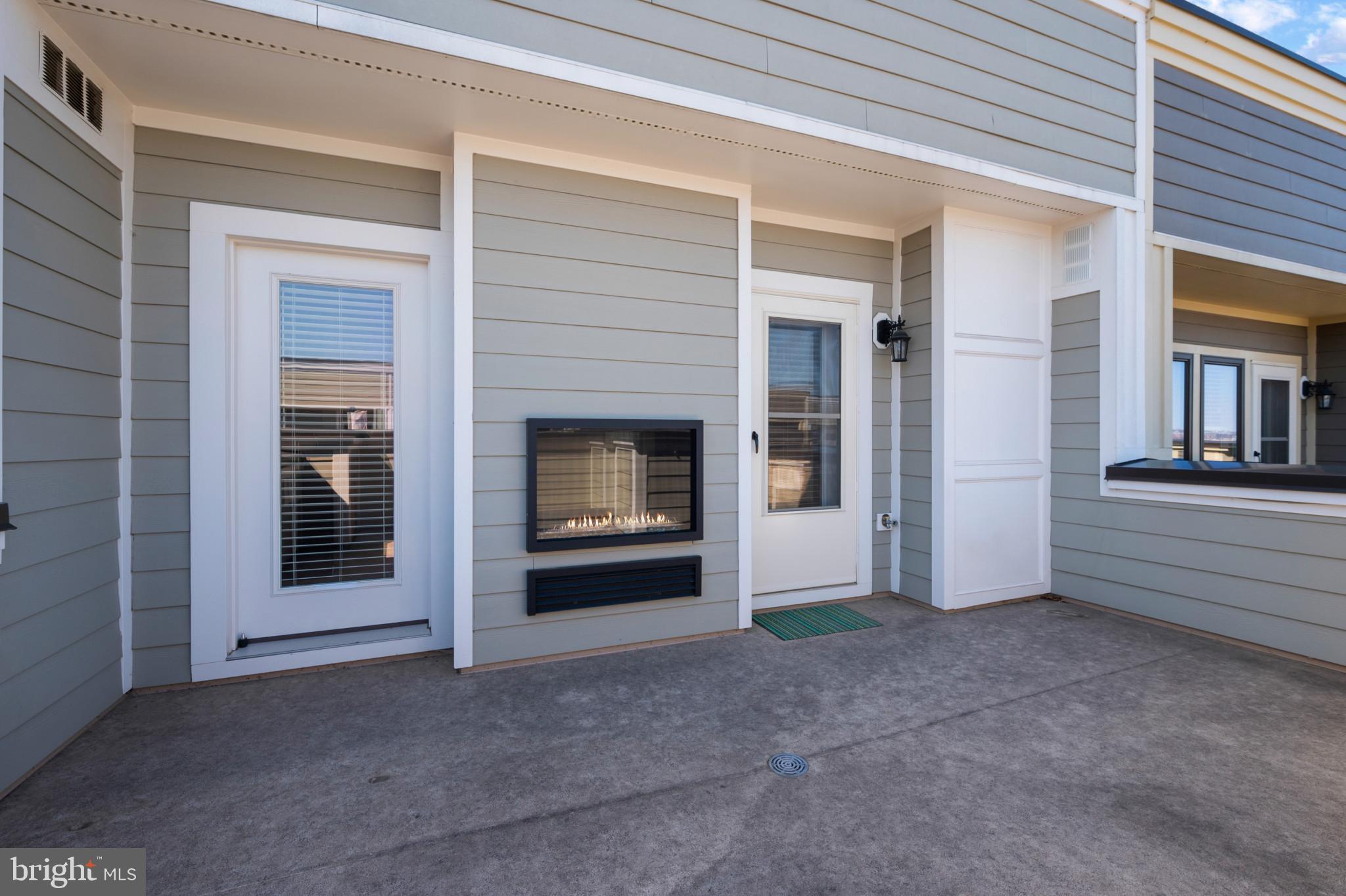 POTOMAC OVERLOOK AT NATIONAL HARBOR - Residential