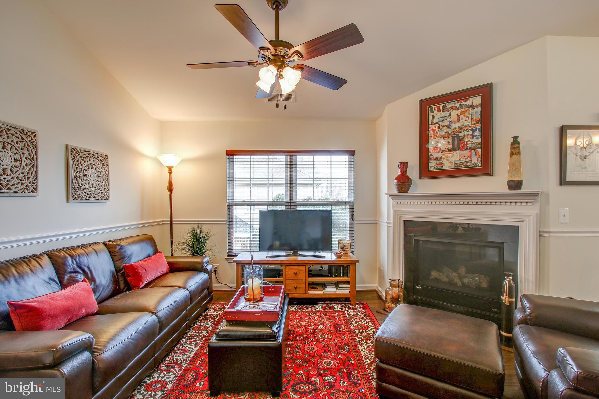 CHELSEA COURTS - Residential