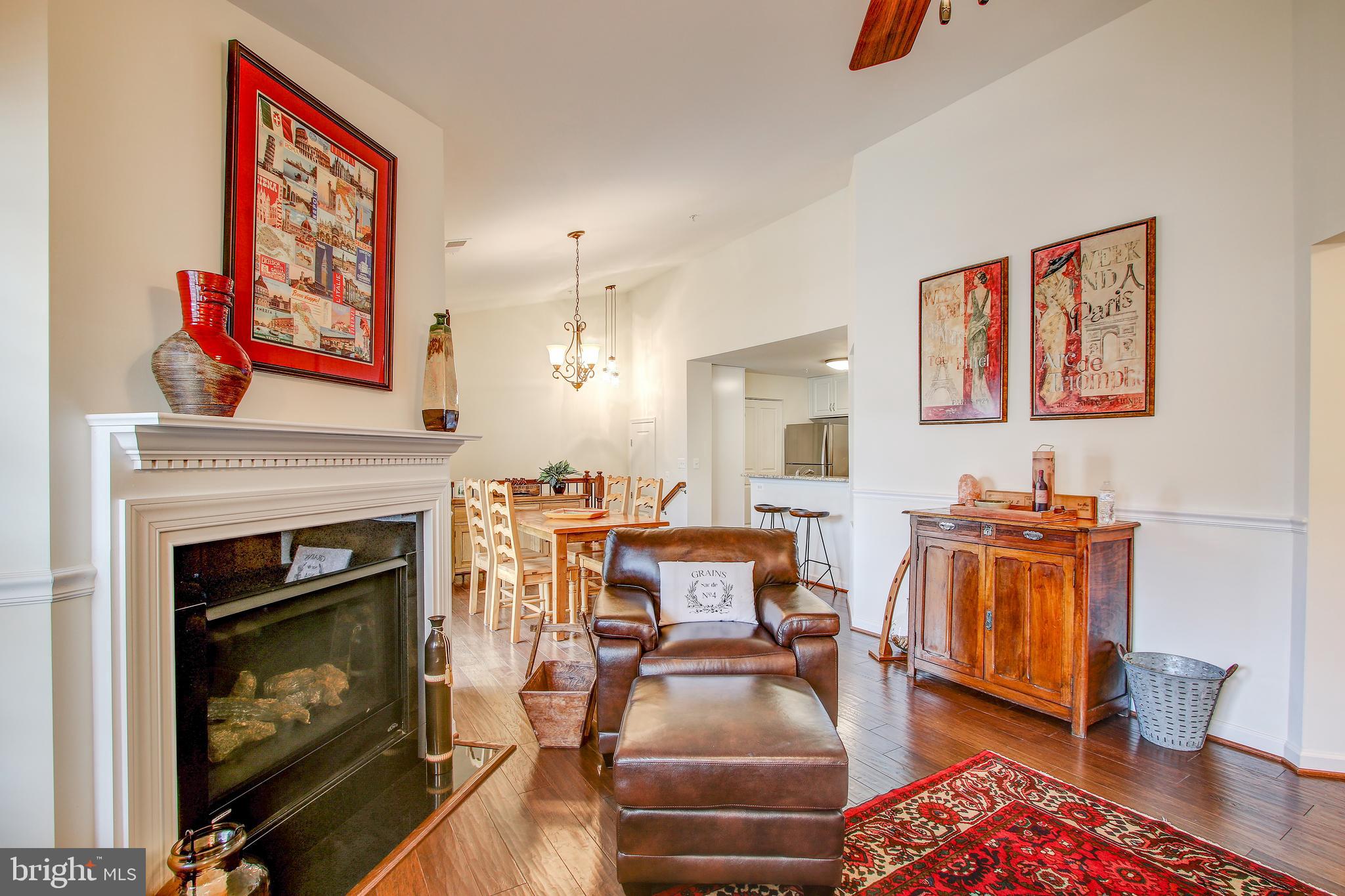 CHELSEA COURTS - Residential