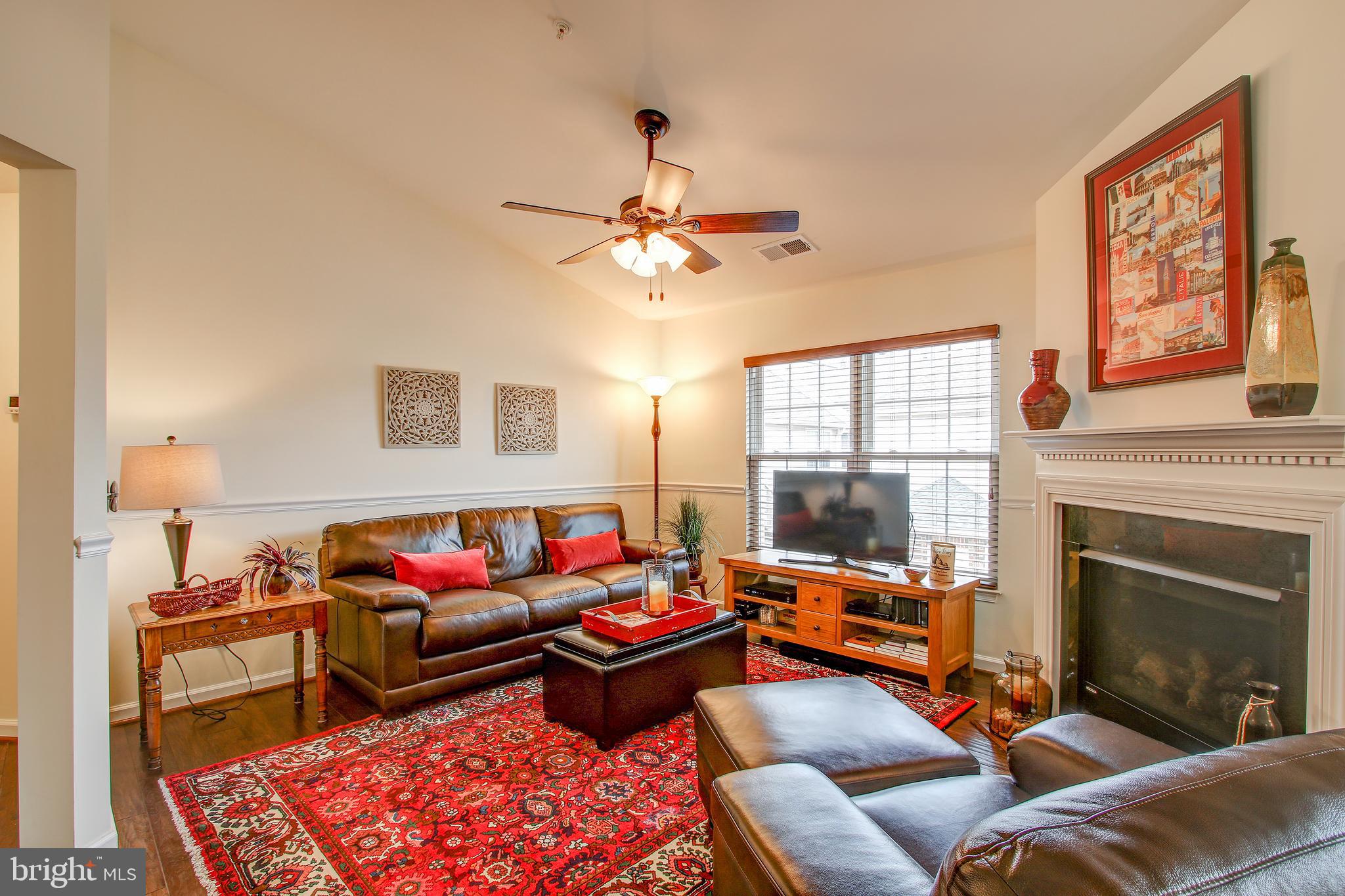 CHELSEA COURTS - Residential