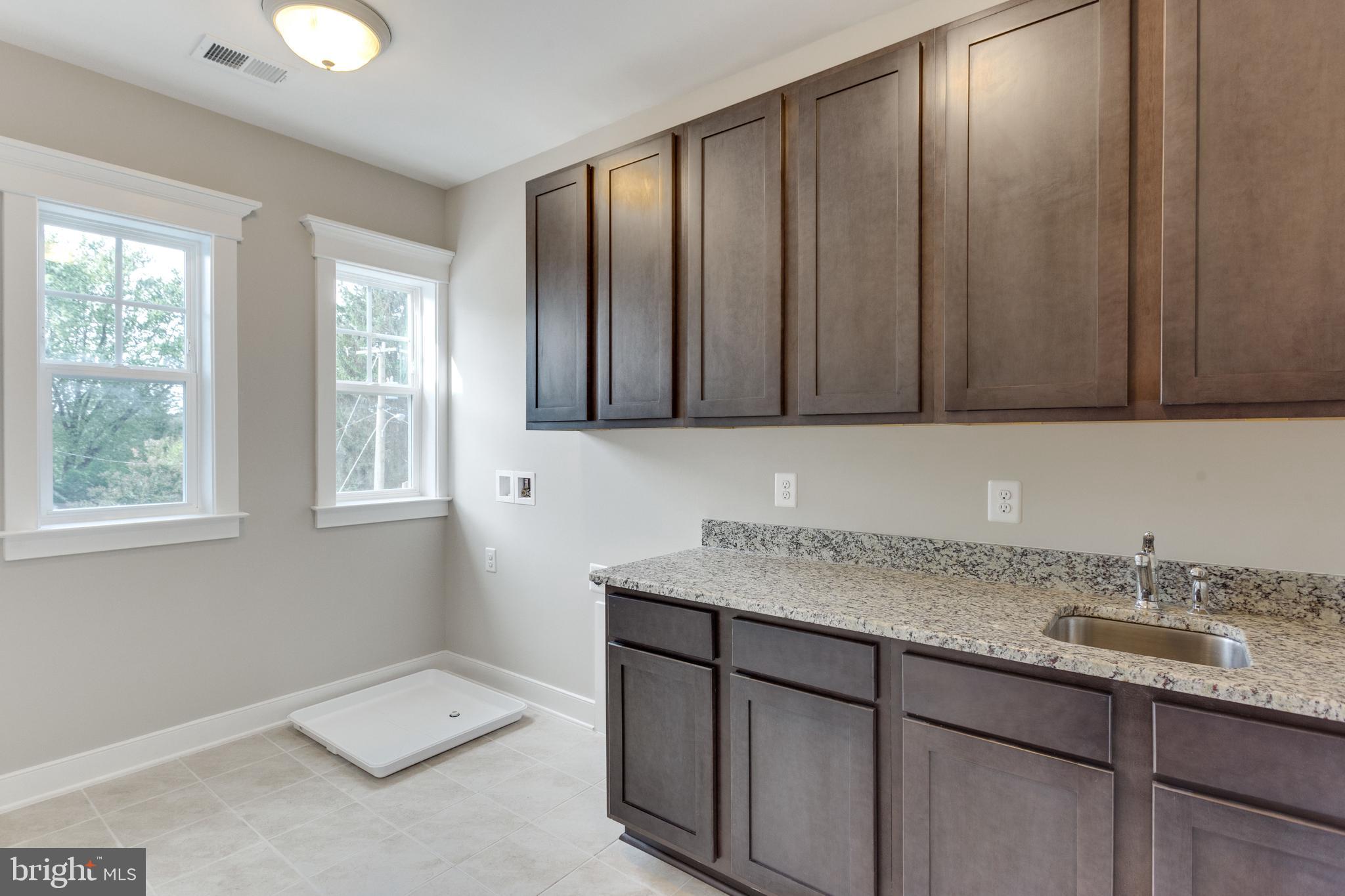 LIVINGSTON HEIGHTS - Residential