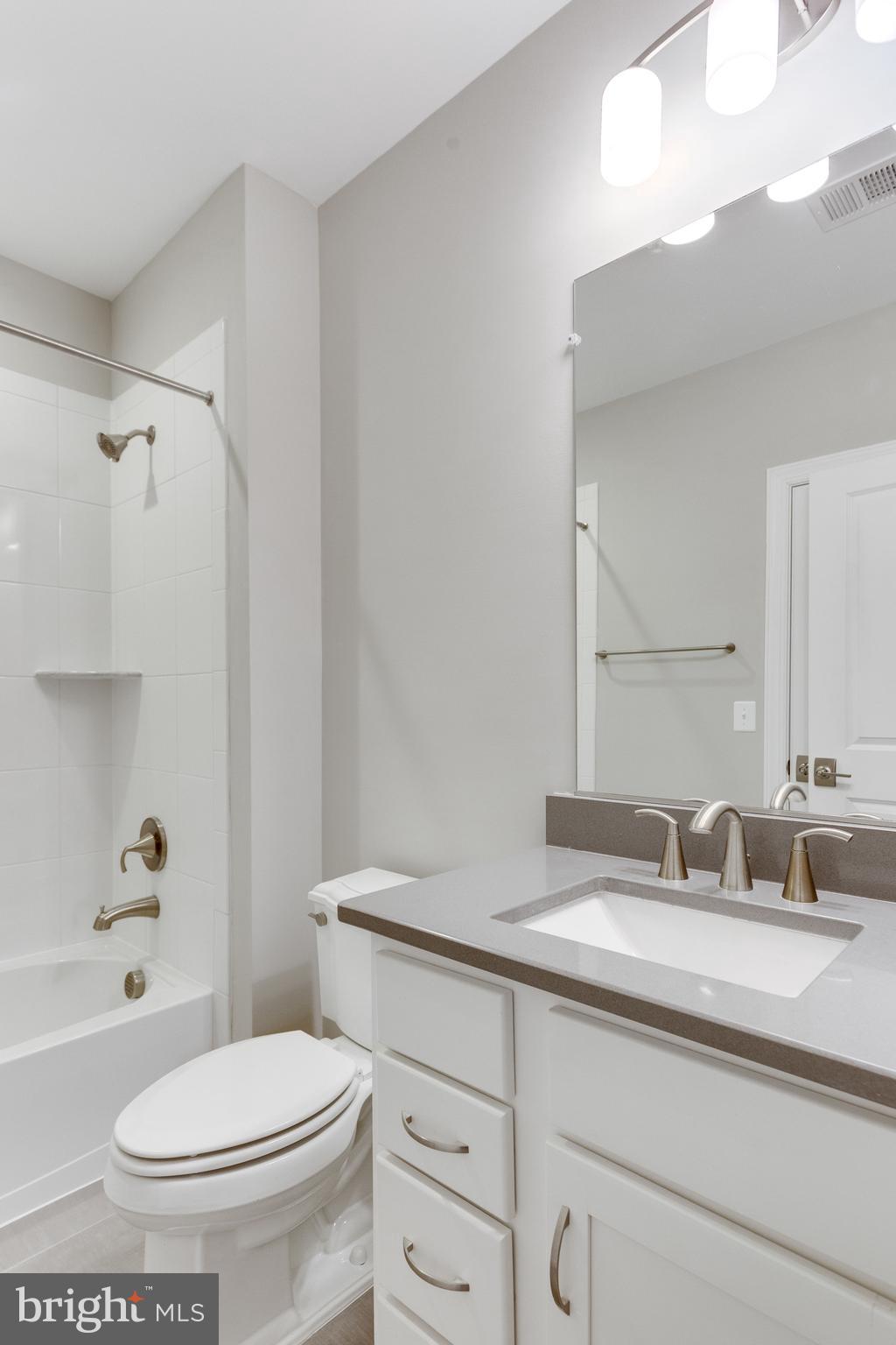 LIVINGSTON HEIGHTS - Residential