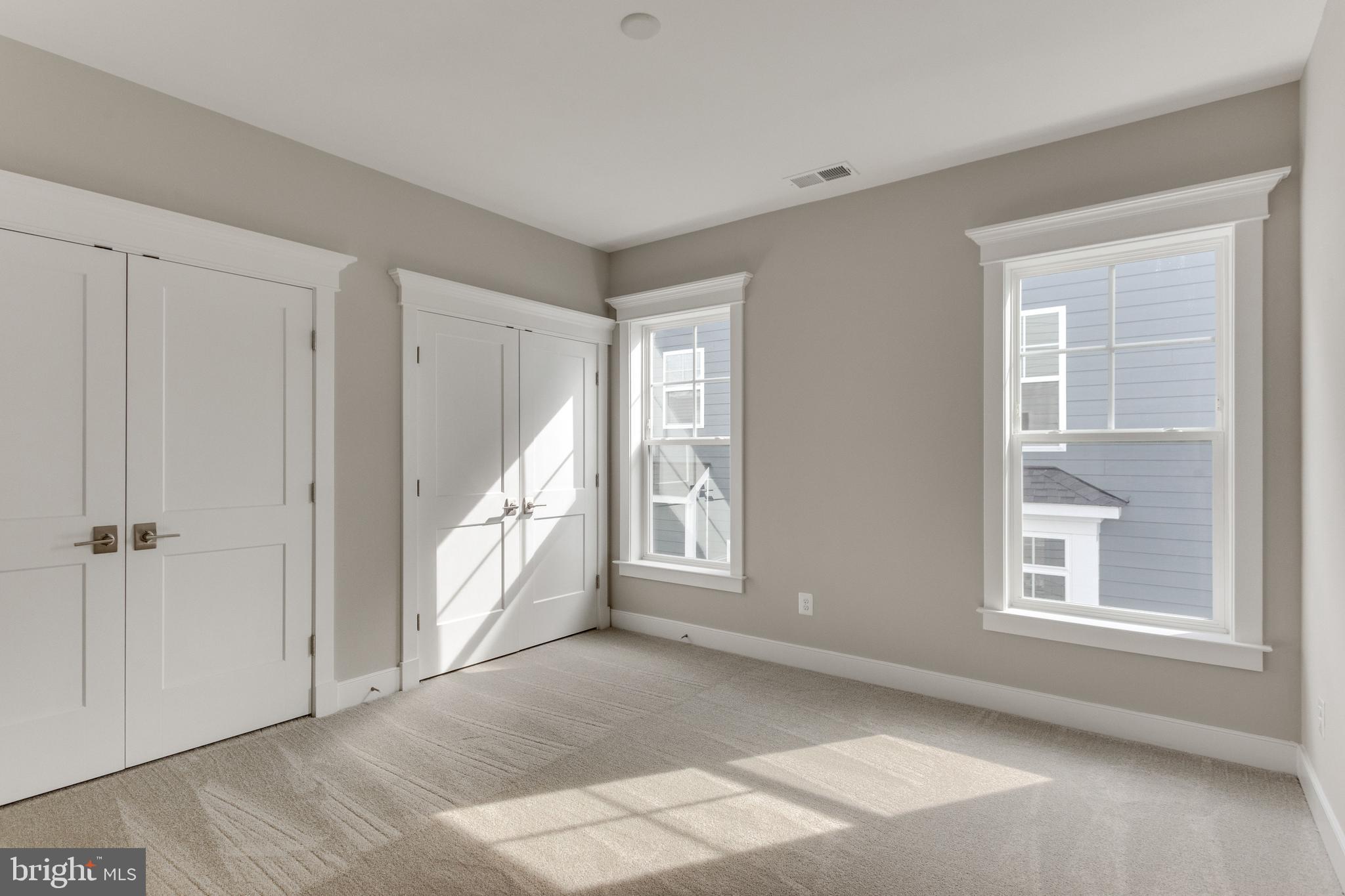 LIVINGSTON HEIGHTS - Residential