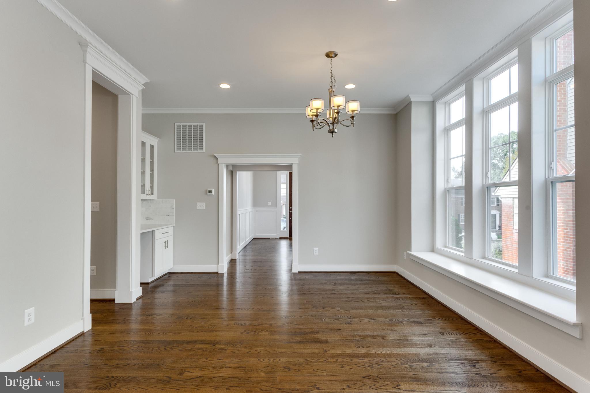 LIVINGSTON HEIGHTS - Residential