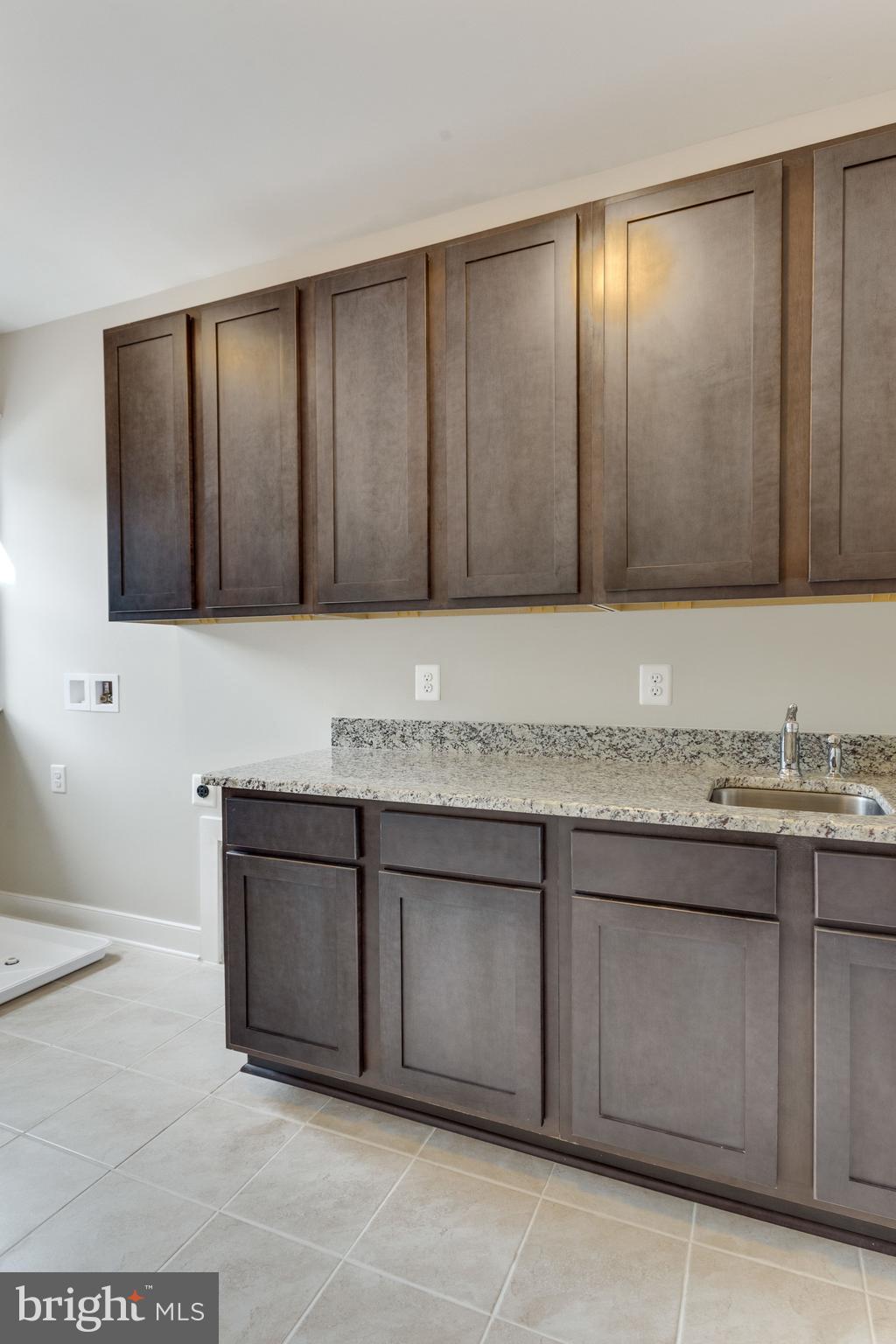 LIVINGSTON HEIGHTS - Residential