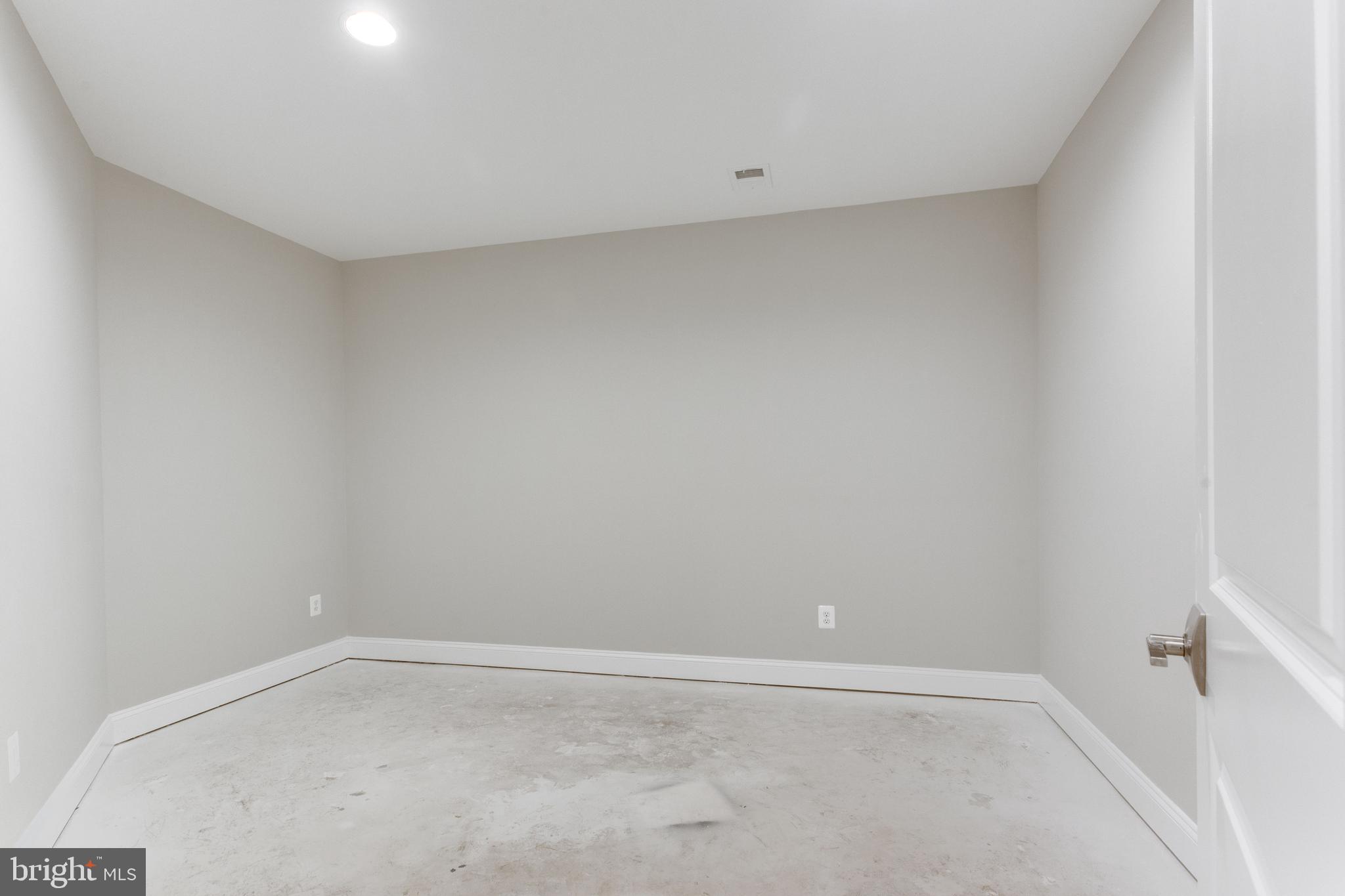 LIVINGSTON HEIGHTS - Residential