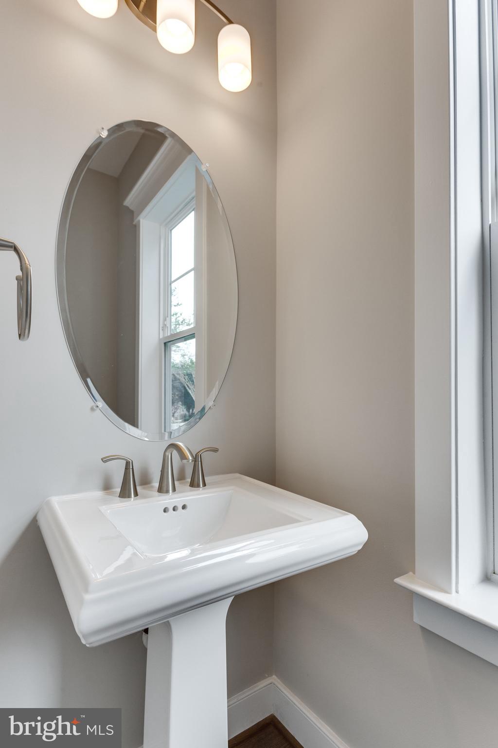 LIVINGSTON HEIGHTS - Residential