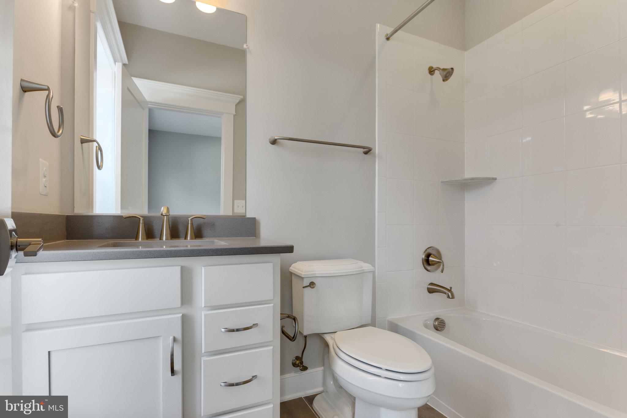 LIVINGSTON HEIGHTS - Residential