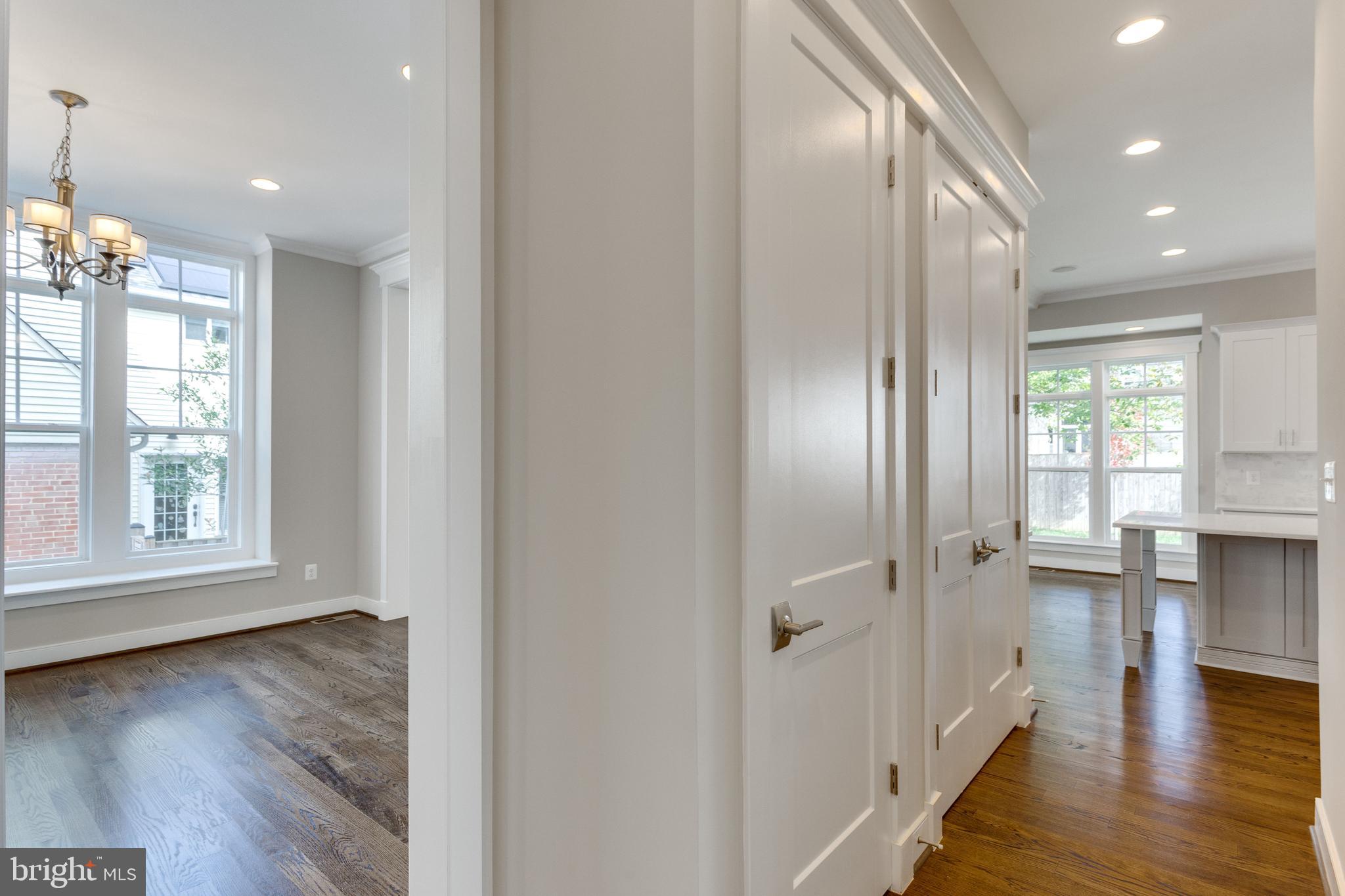 LIVINGSTON HEIGHTS - Residential