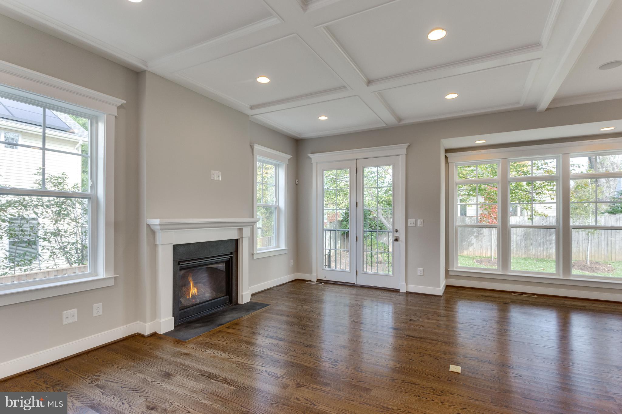 LIVINGSTON HEIGHTS - Residential