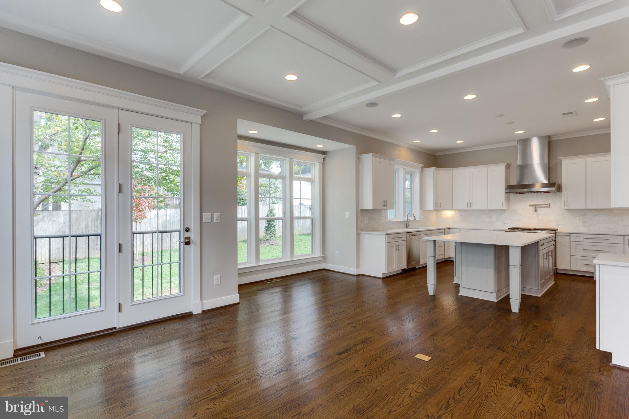 LIVINGSTON HEIGHTS - Residential