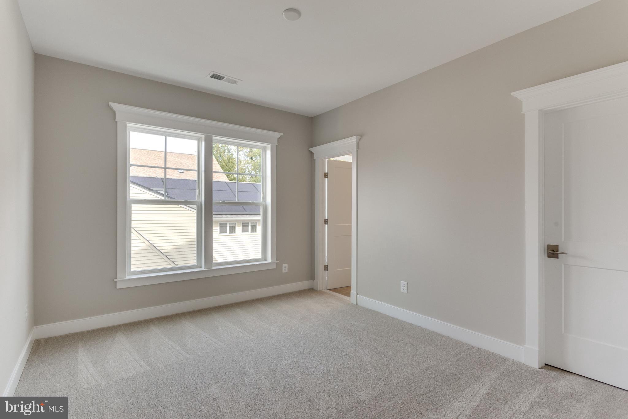 LIVINGSTON HEIGHTS - Residential