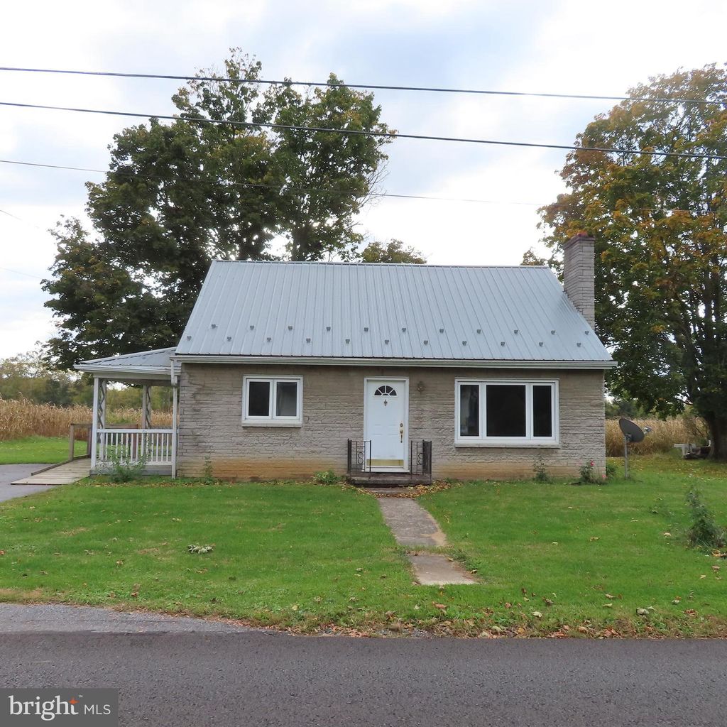 Photo of 7290 Angle Rd, CHAMBERSBURG, PA 17202 (MLS # PAFL2030846)