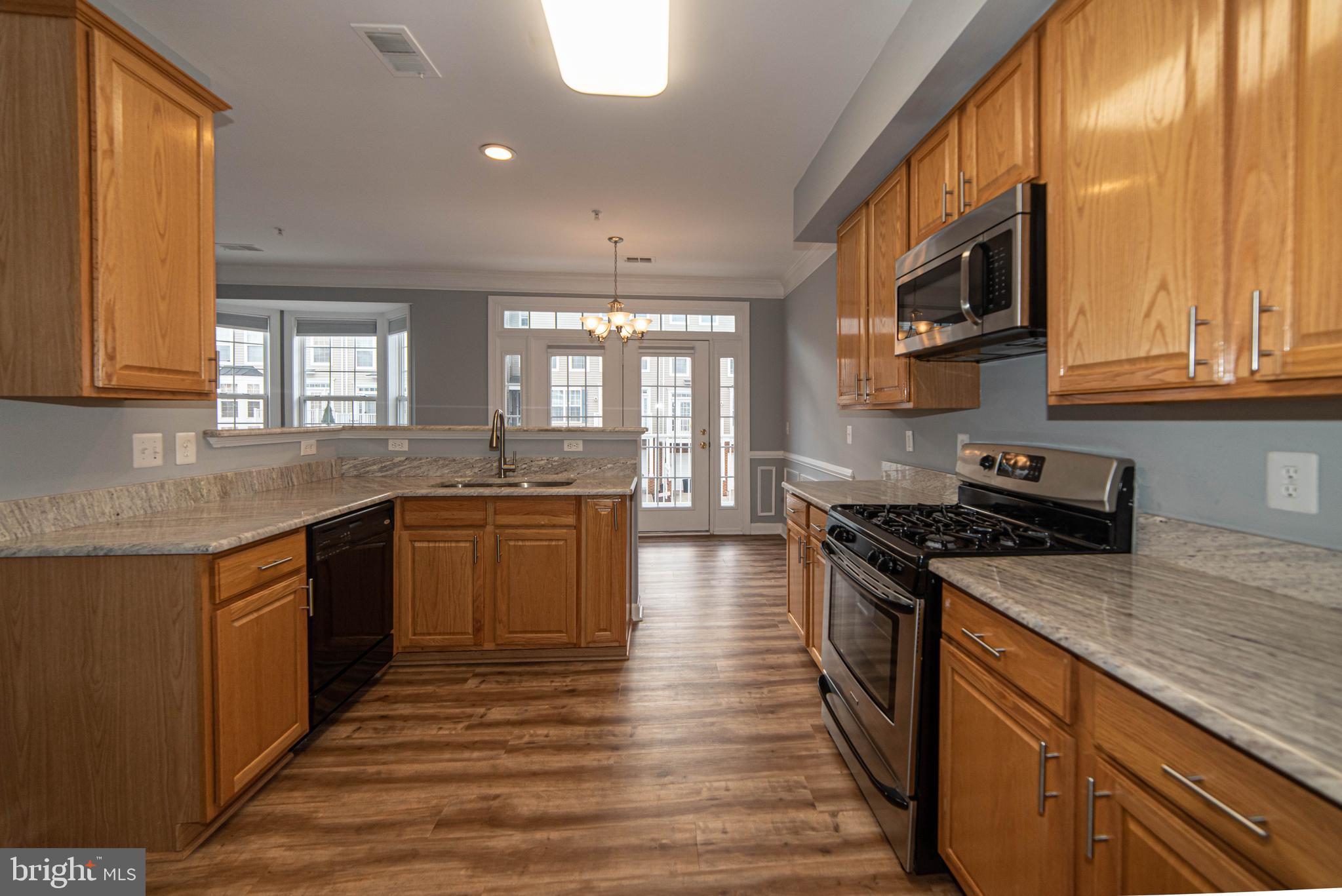 COPPERMINE CROSSING - Residential Lease