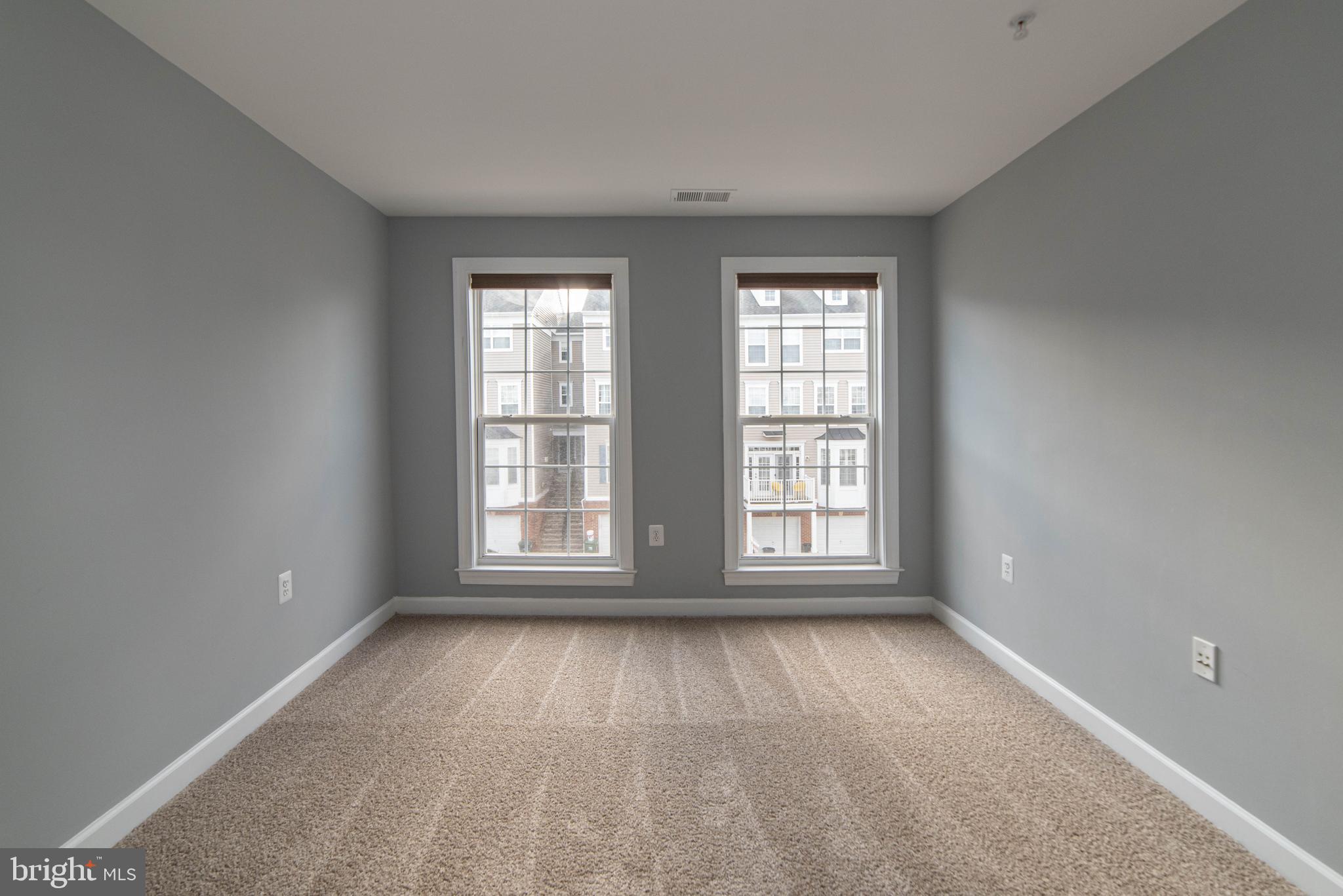 COPPERMINE CROSSING - Residential Lease