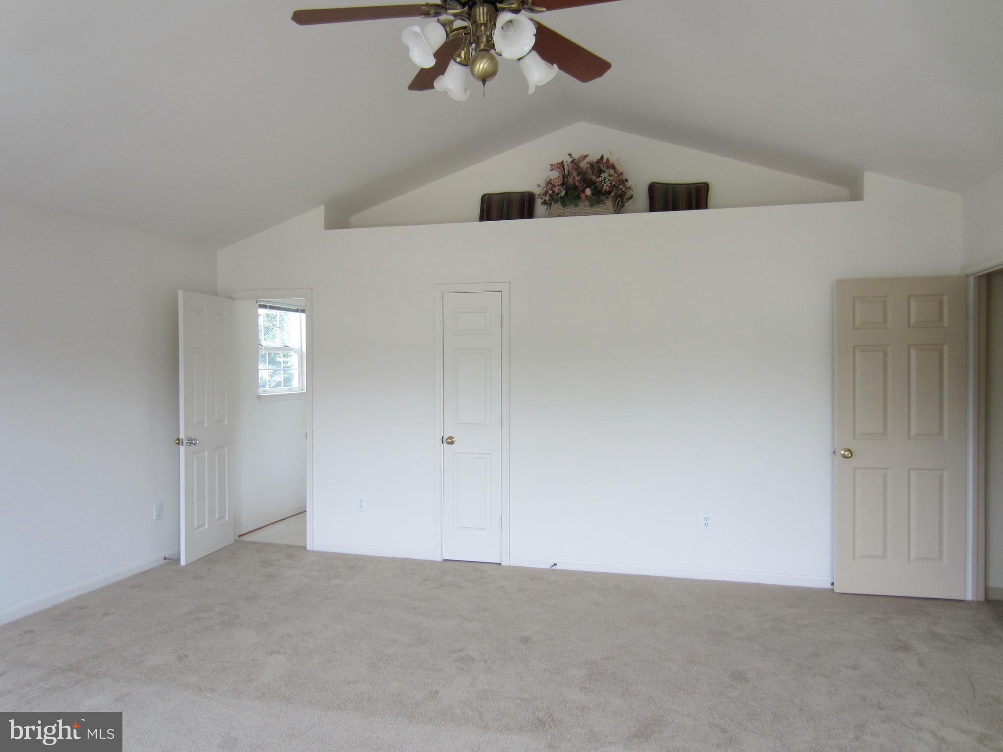 CARDINAL RIDGE - Residential Lease