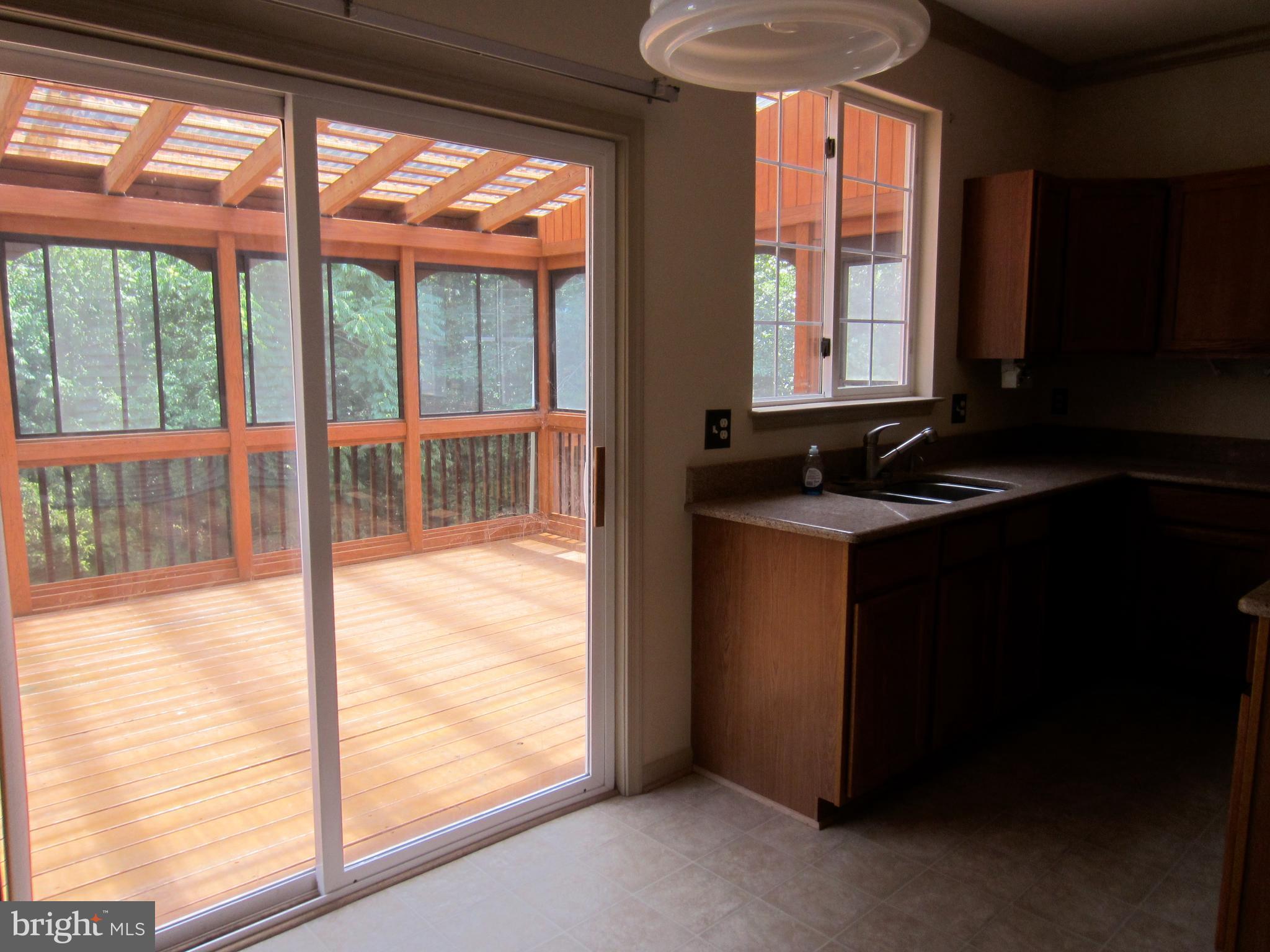 CARDINAL RIDGE - Residential Lease