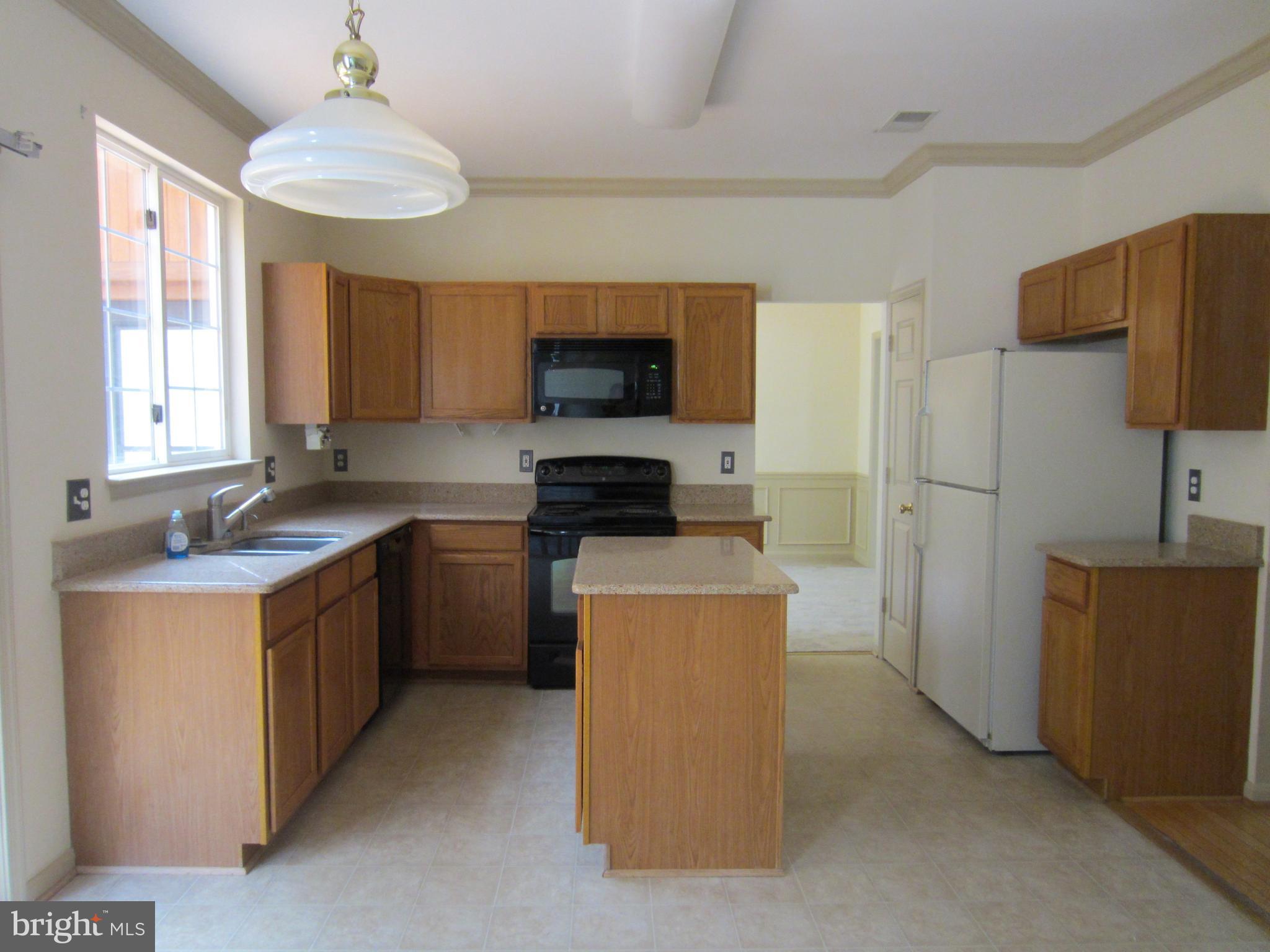 CARDINAL RIDGE - Residential Lease