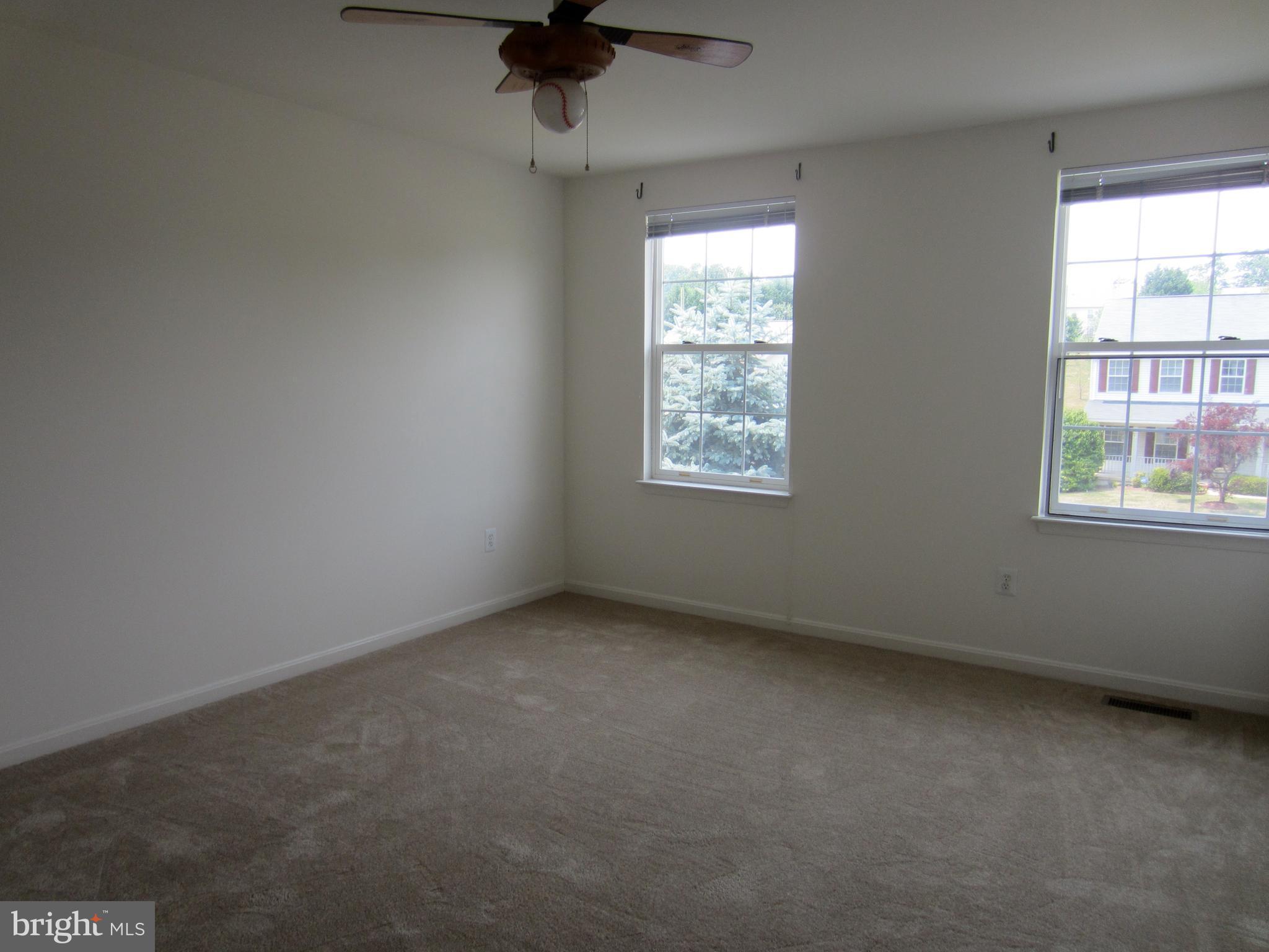 CARDINAL RIDGE - Residential Lease