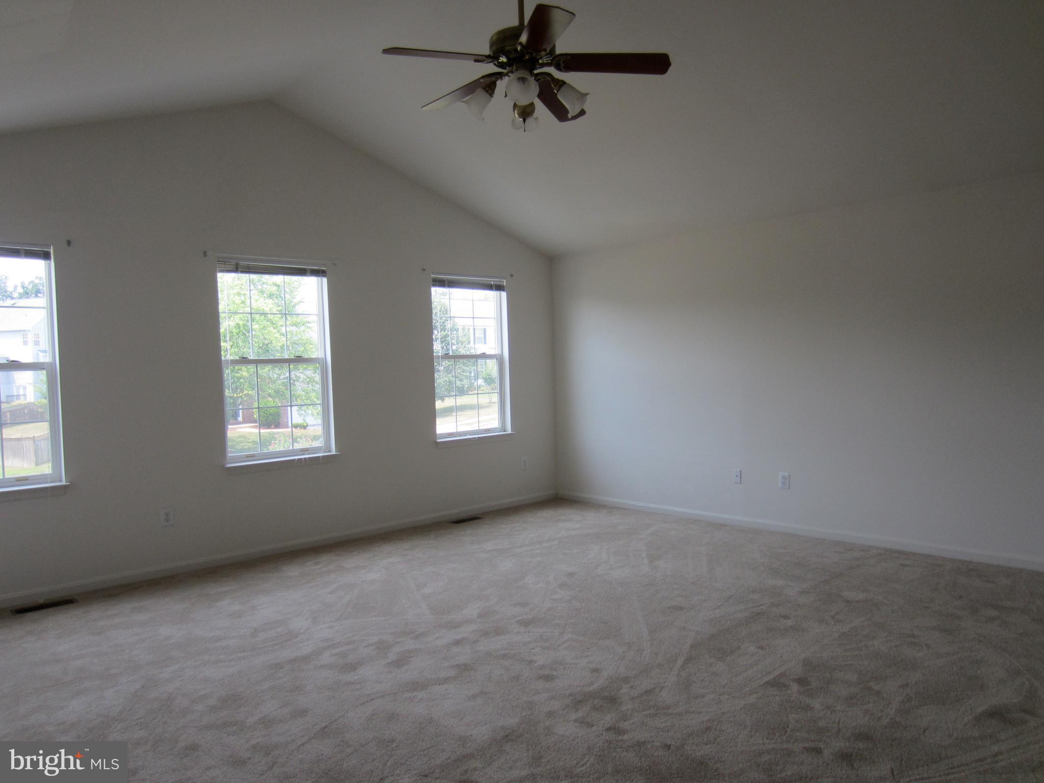 CARDINAL RIDGE - Residential Lease