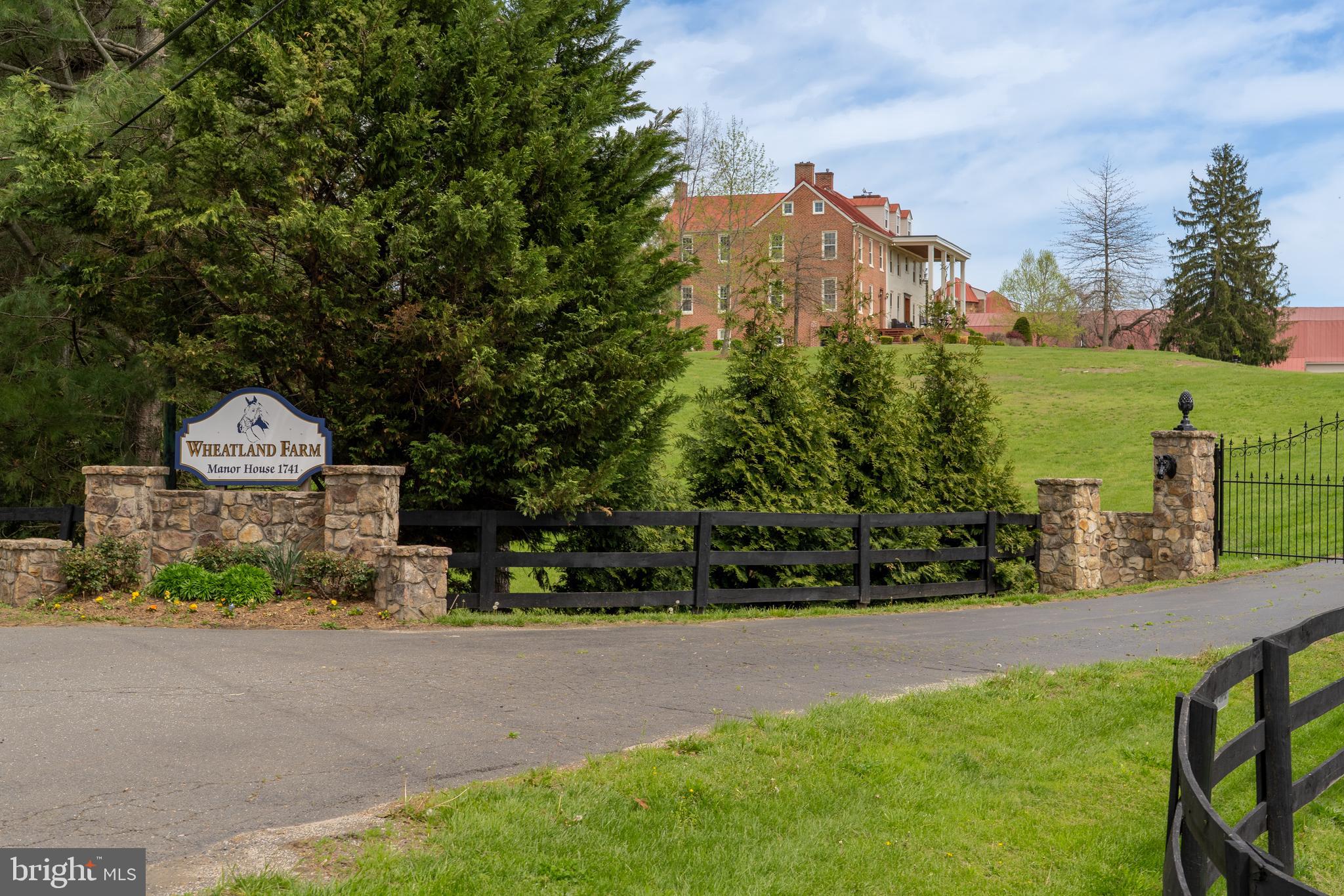 15158 BERLIN TURNPIKE