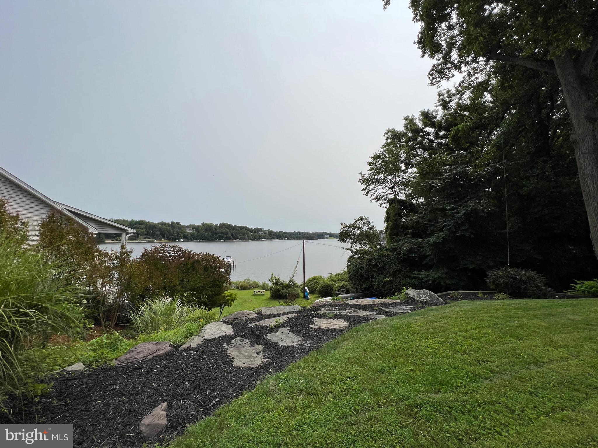 GLEN ISLE - Residential Lease