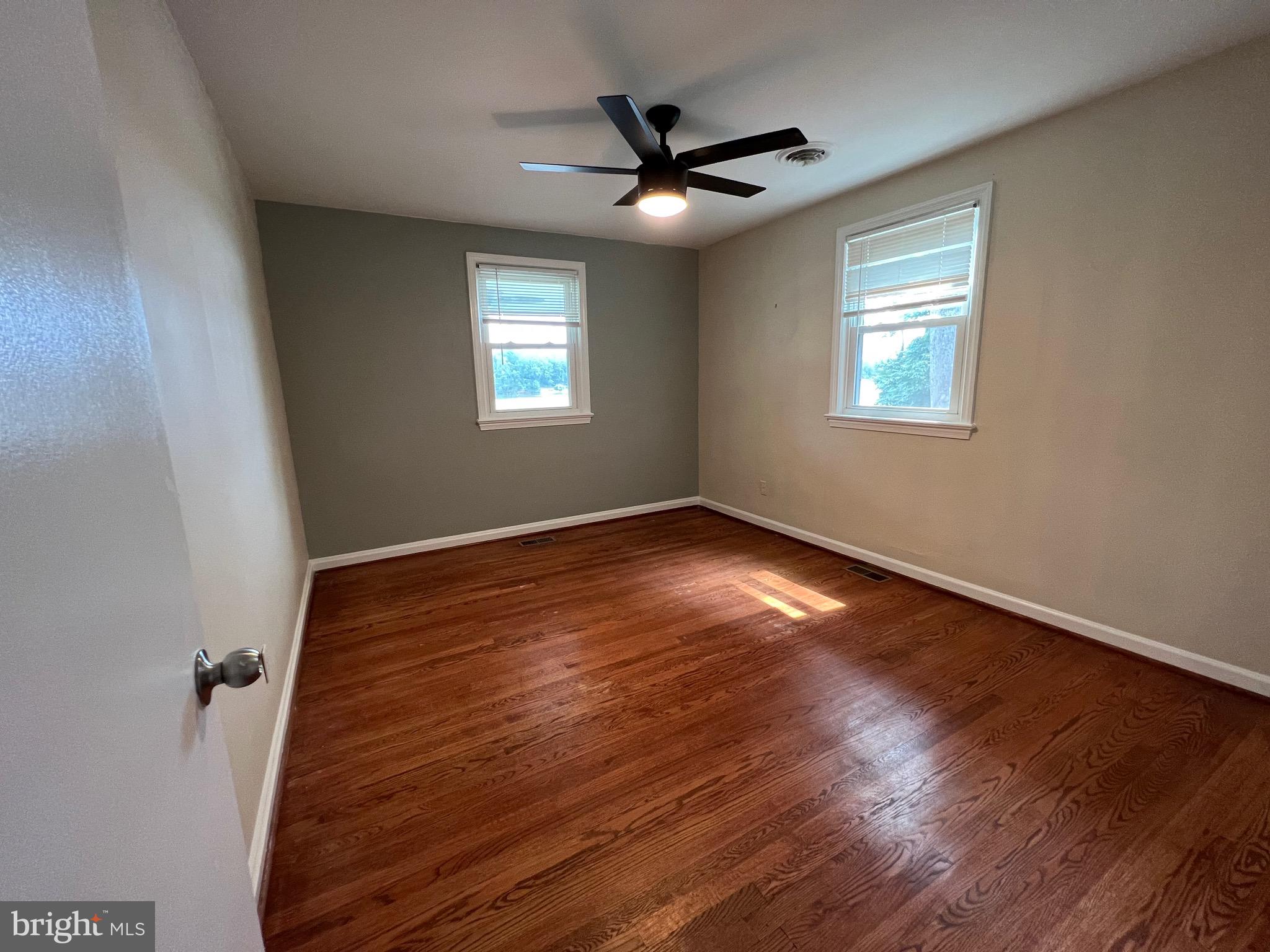 GLEN ISLE - Residential Lease