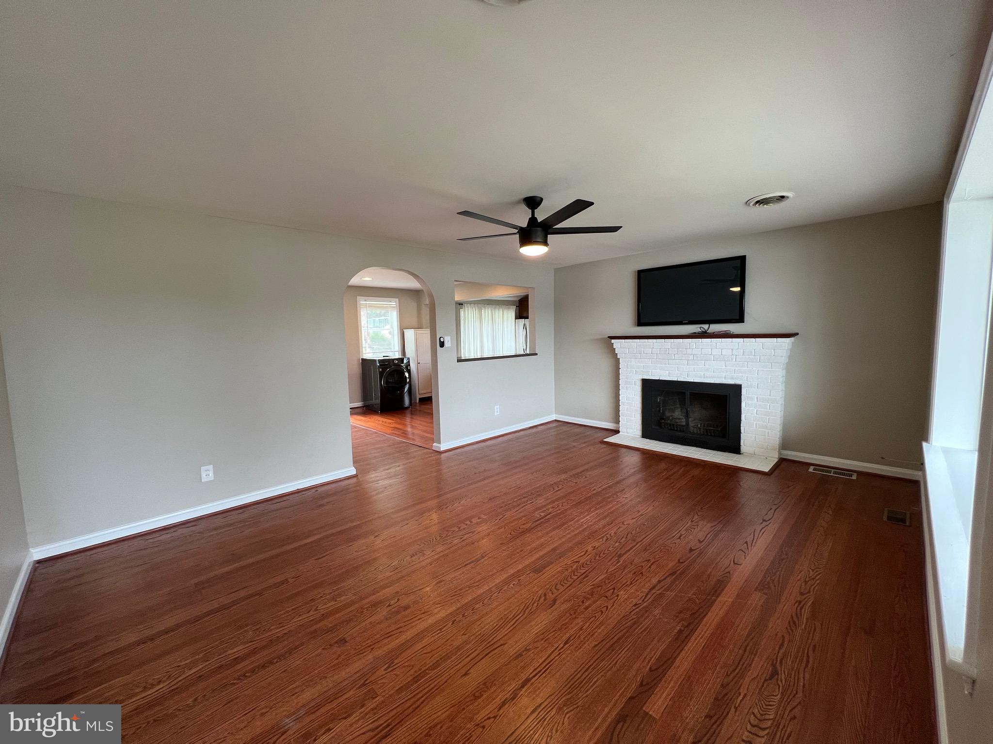 GLEN ISLE - Residential Lease