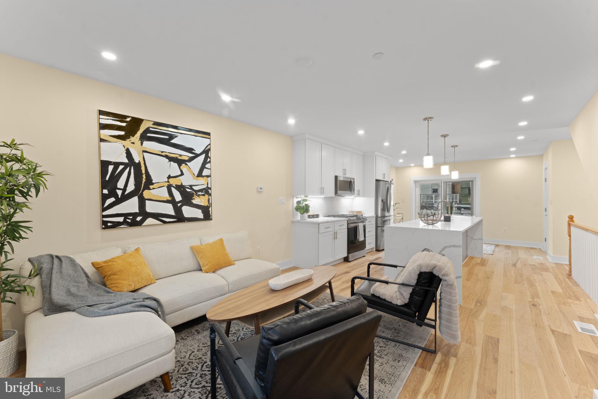 521 FLORIDA AVENUE NE 1