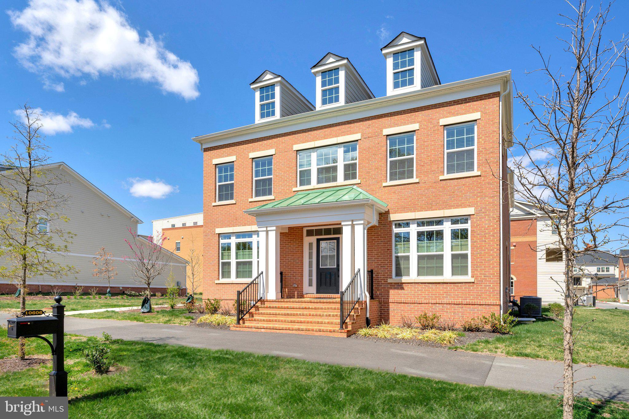 10606 CEDAR AVE