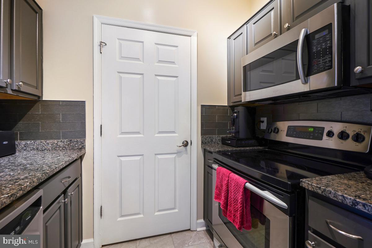 PALAZZO AT PARK CENTER - Residential