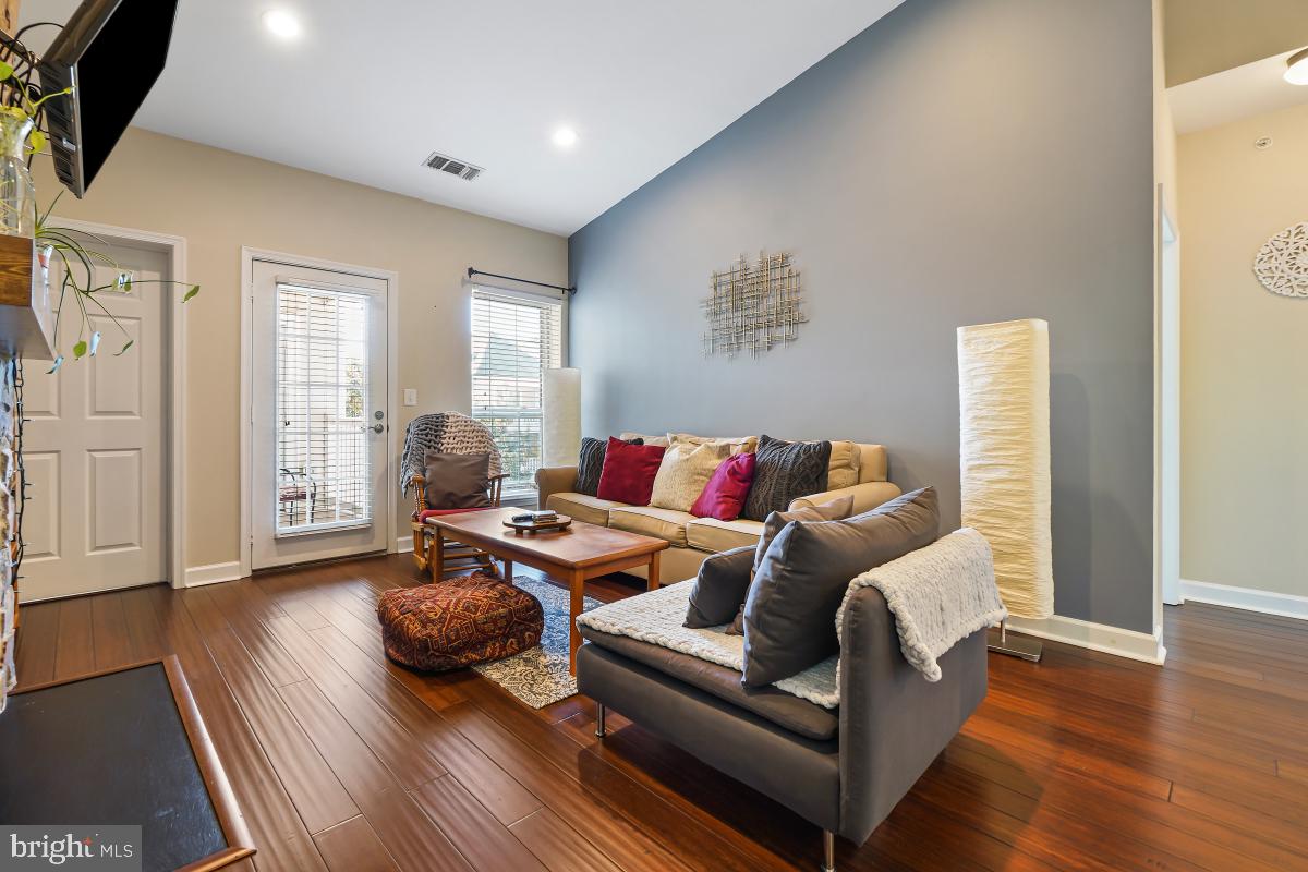 PALAZZO AT PARK CENTER - Residential