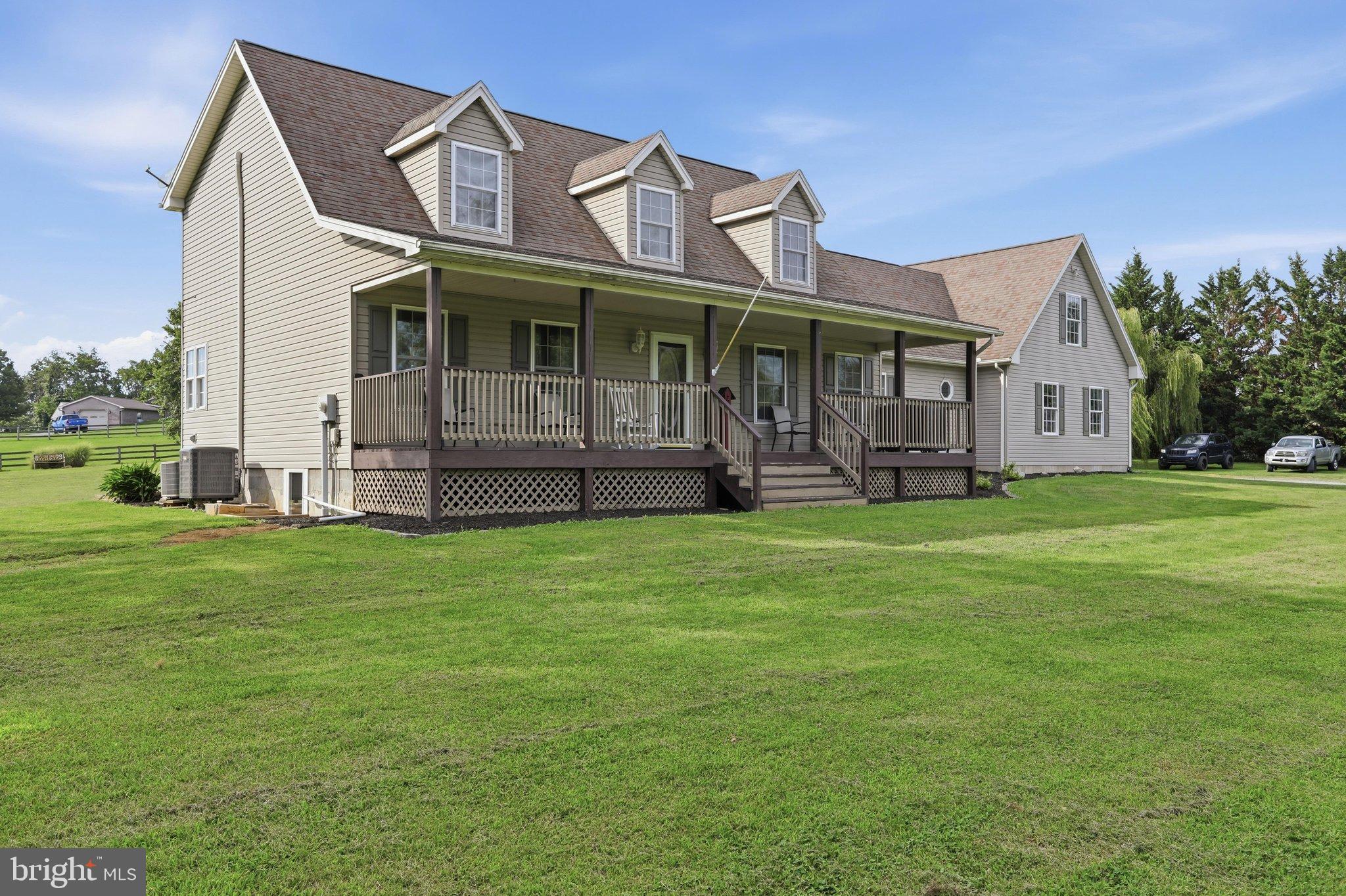3074 OAK HILL ROAD