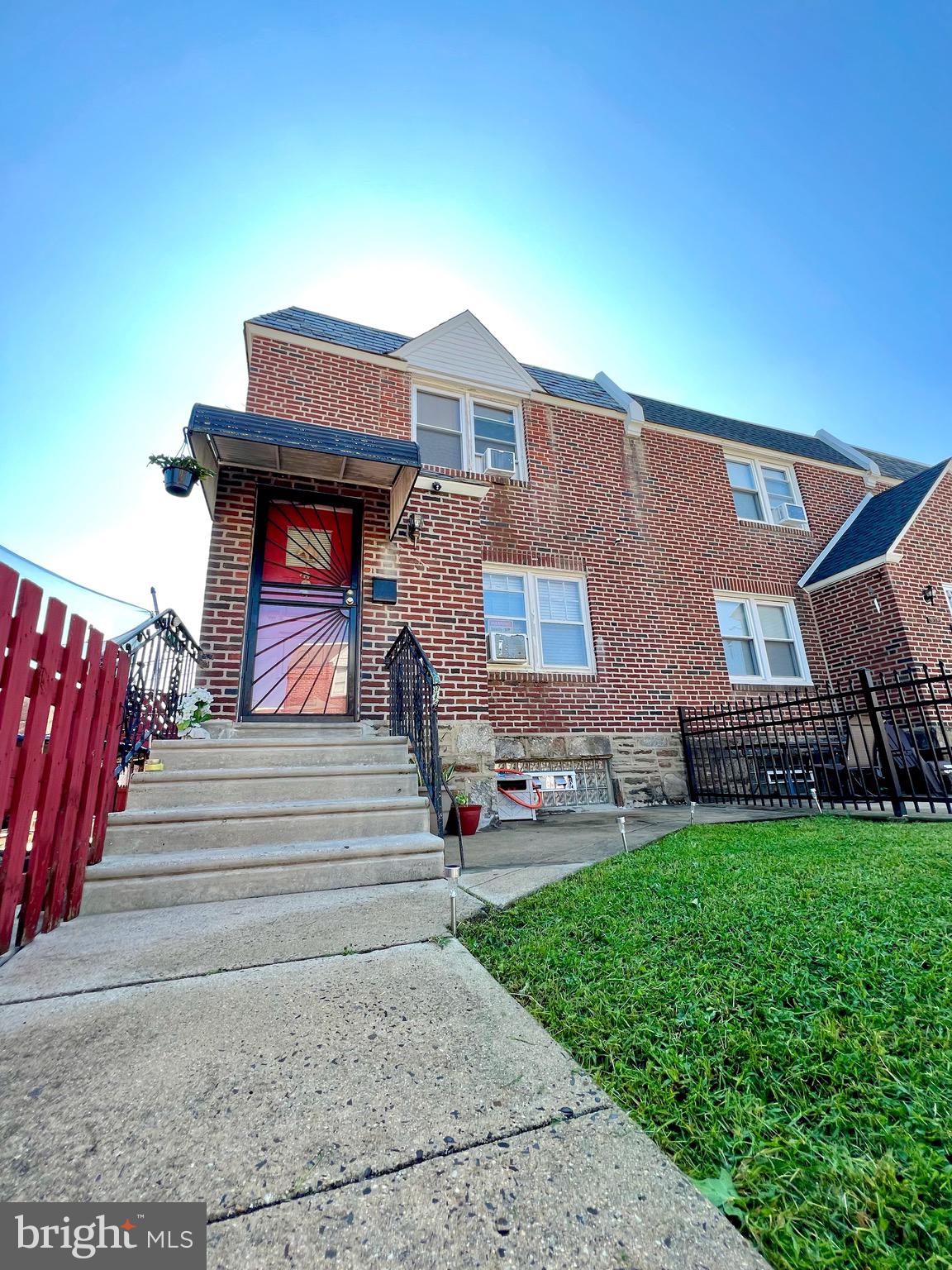 CASTOR GARDENS - Residential