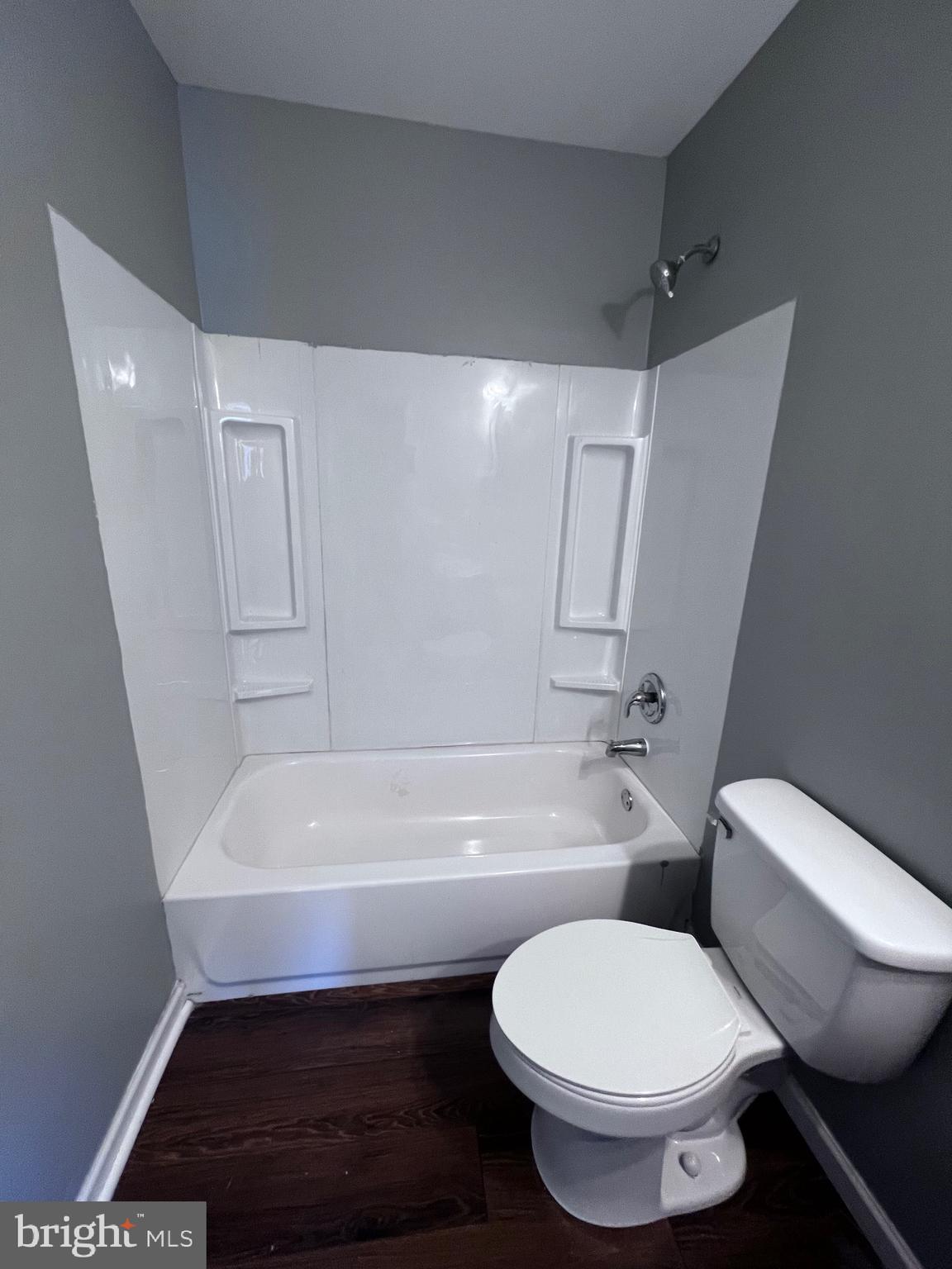 RUTHERFORD GREEN - Residential Lease