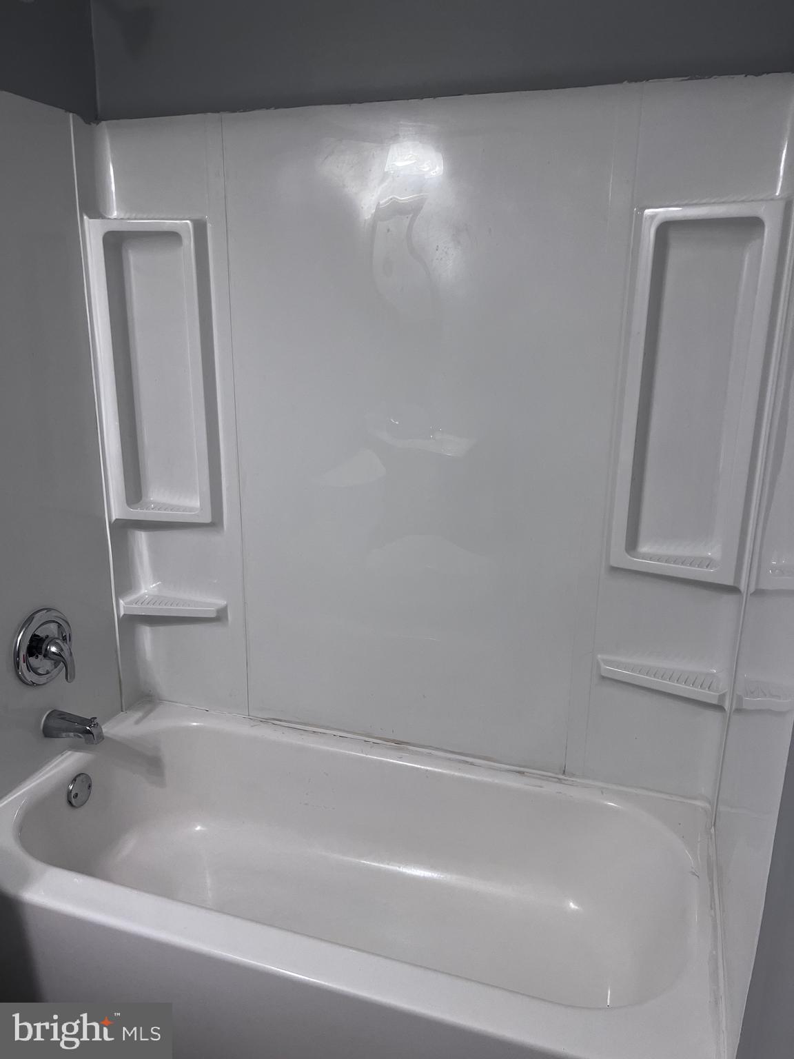 RUTHERFORD GREEN - Residential Lease