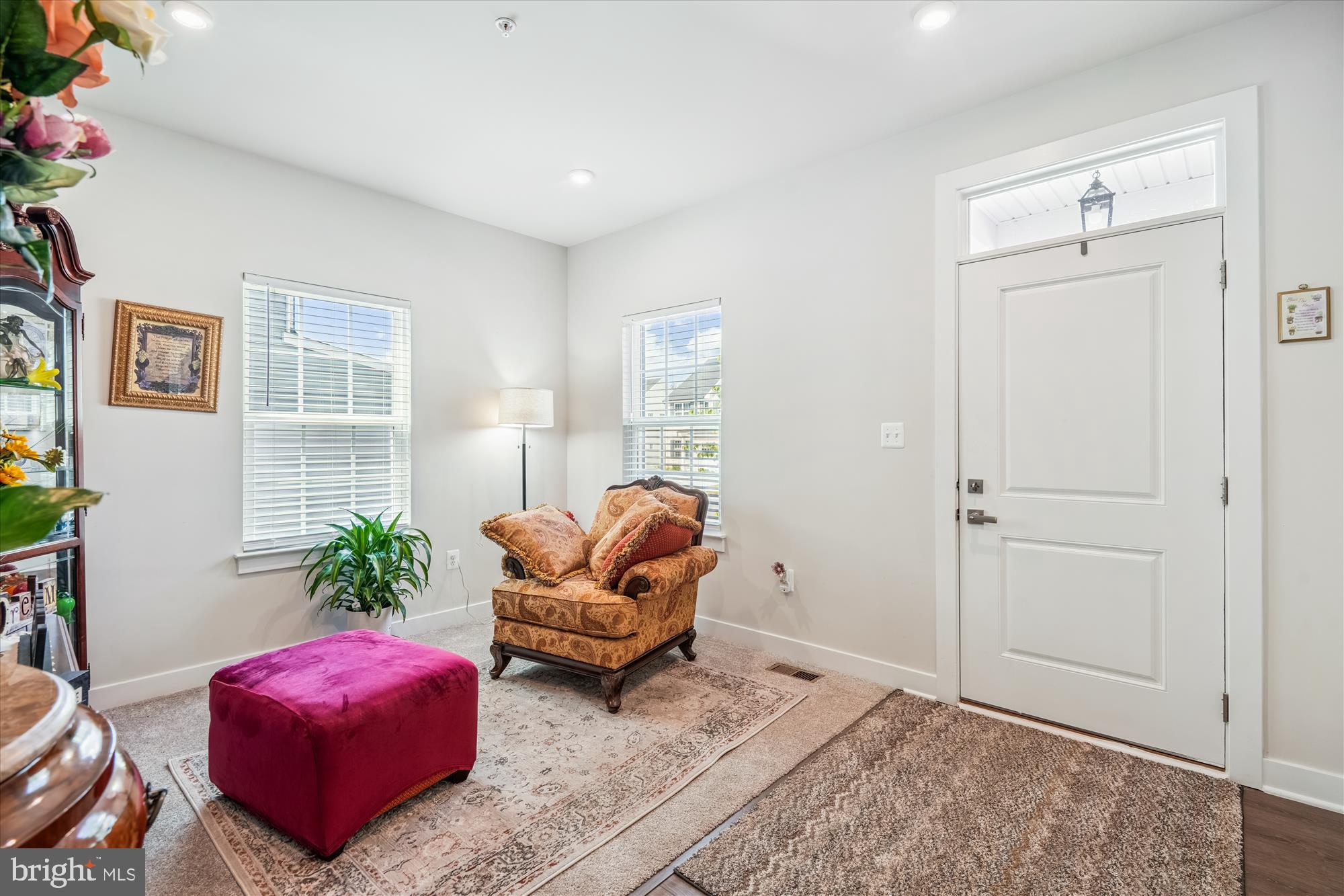 15542 TWIN RIVER CIR