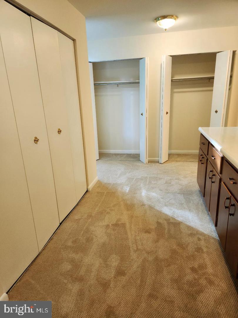 SUMNER VILLAGE - Residential Lease