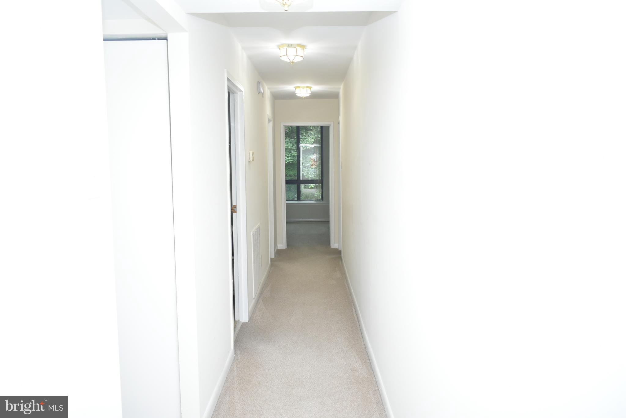 SUMNER VILLAGE - Residential Lease